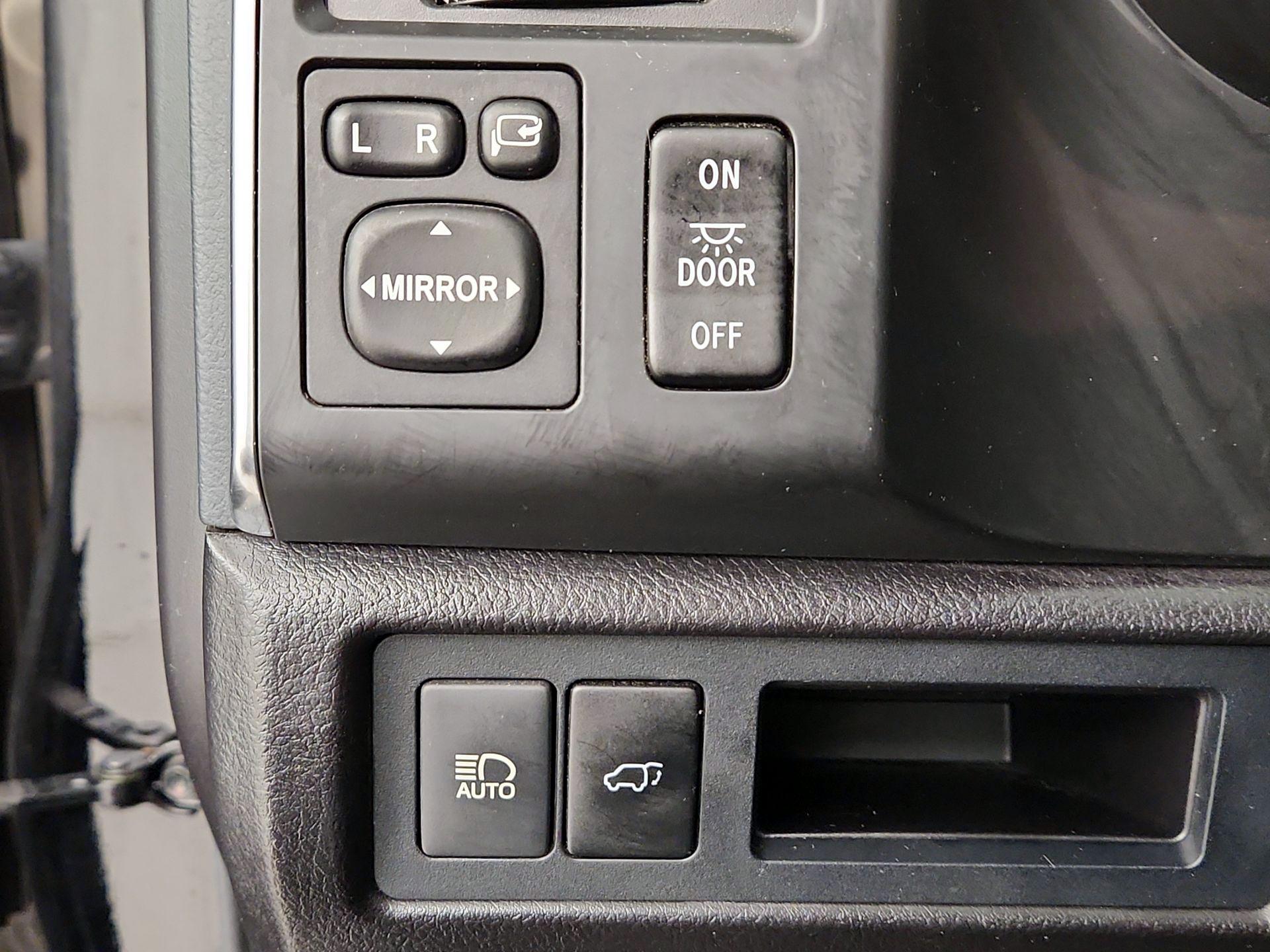 Thumbnail: 2021 Toyota Sequoia - 13