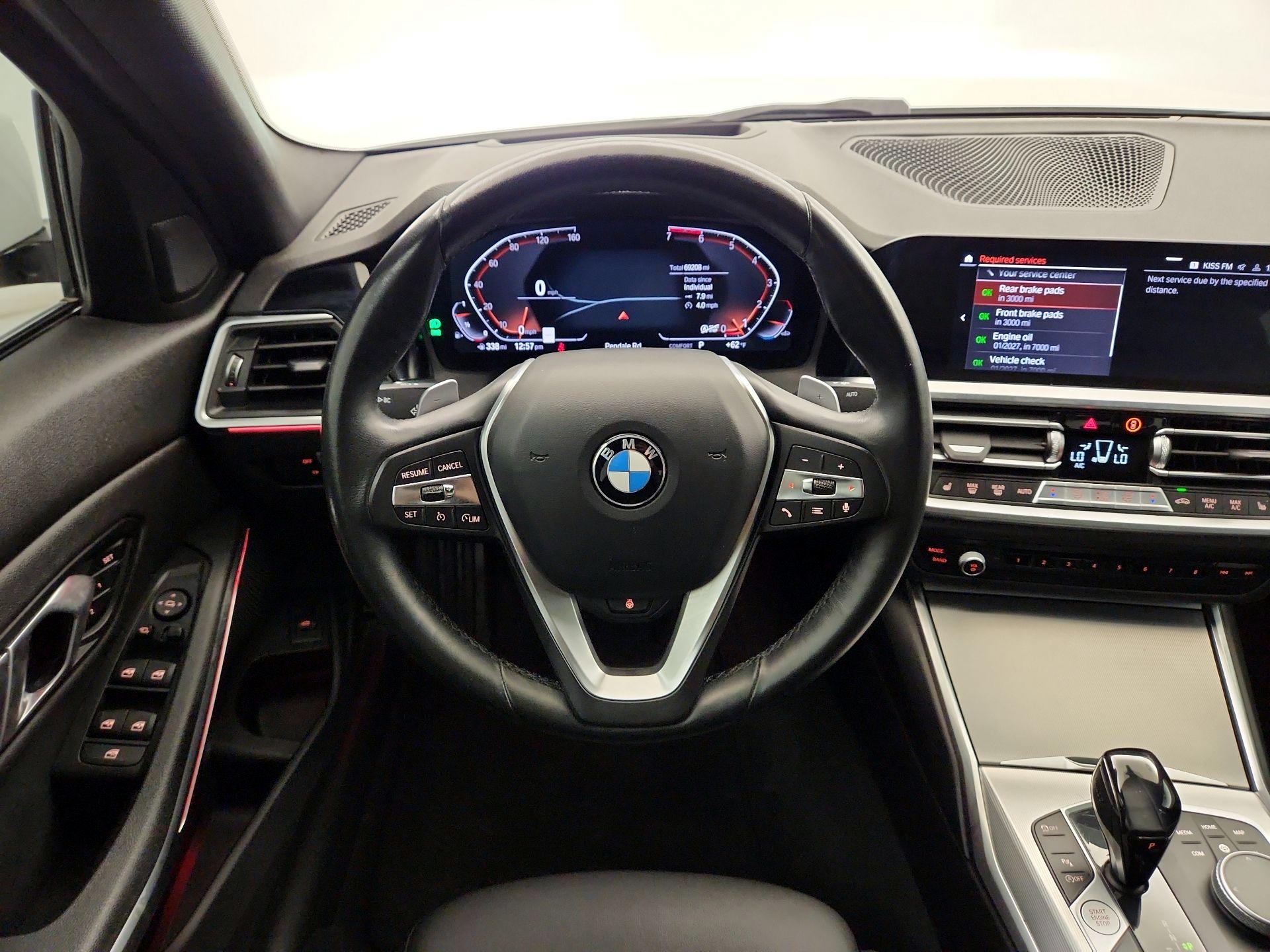 Thumbnail: 2021 BMW 3 Series - 10