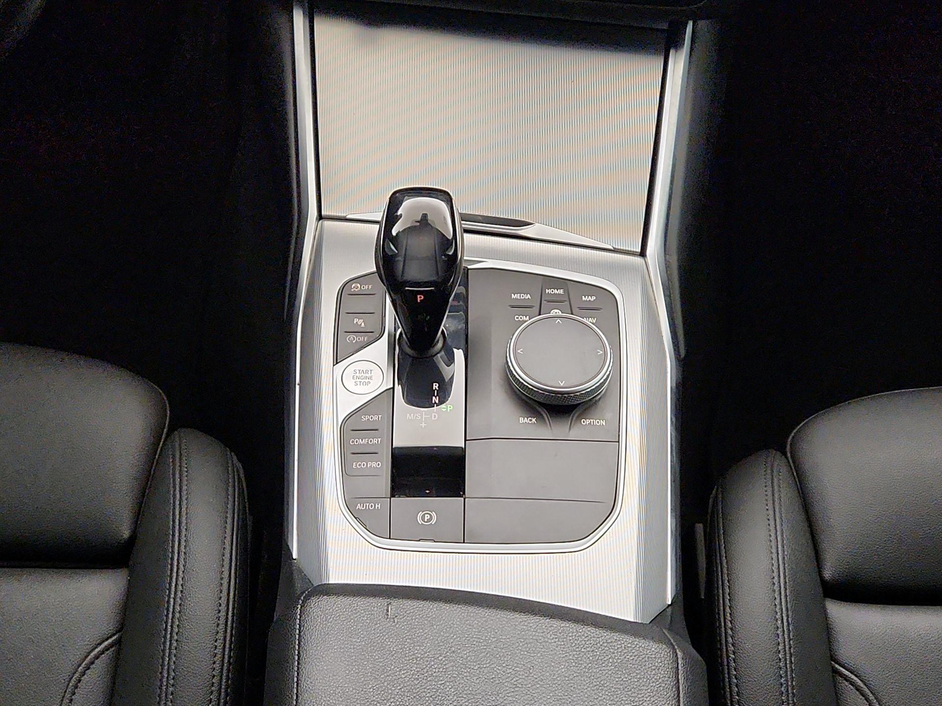 Thumbnail: 2021 BMW 3 Series - 18