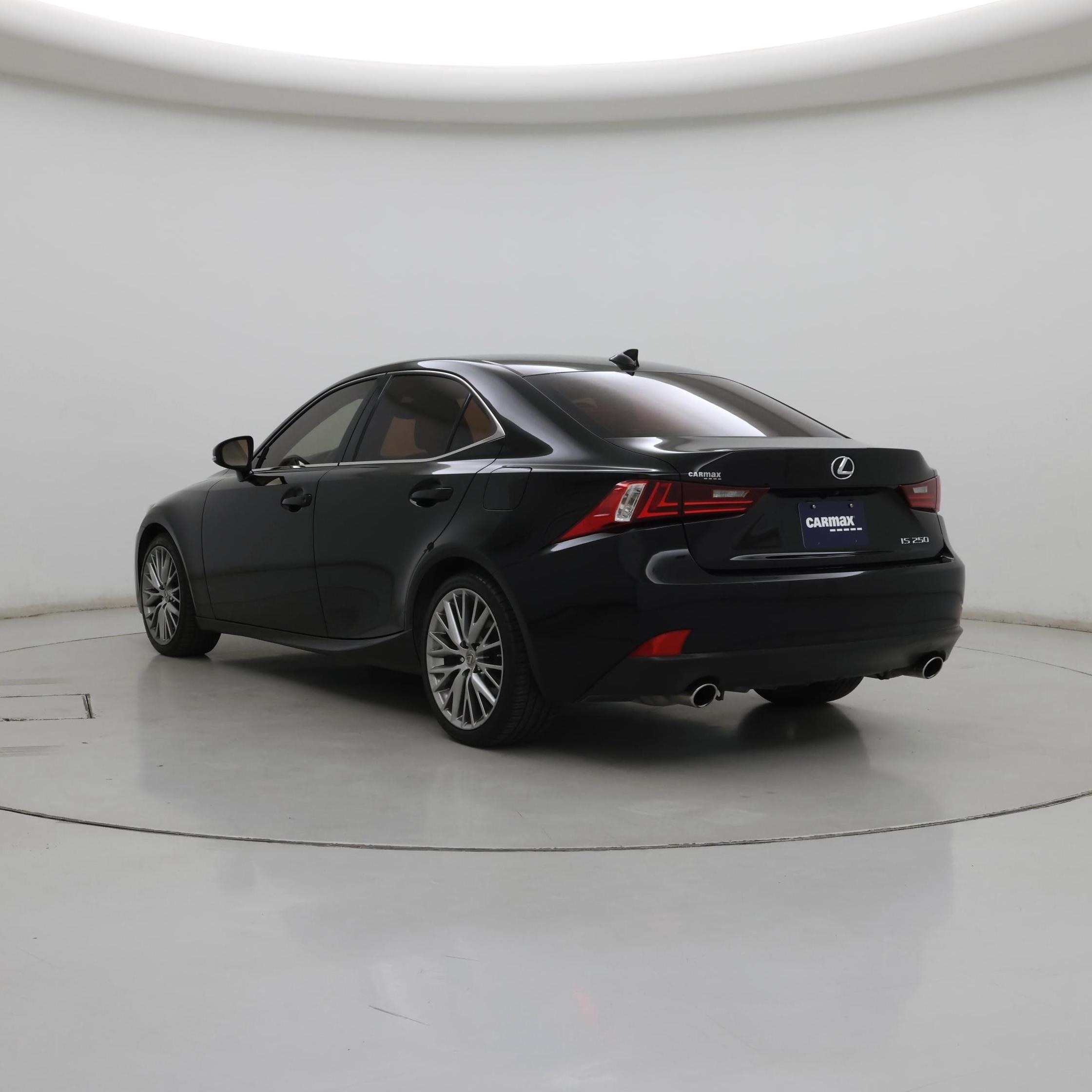 Thumbnail: 2014 Lexus IS - 2