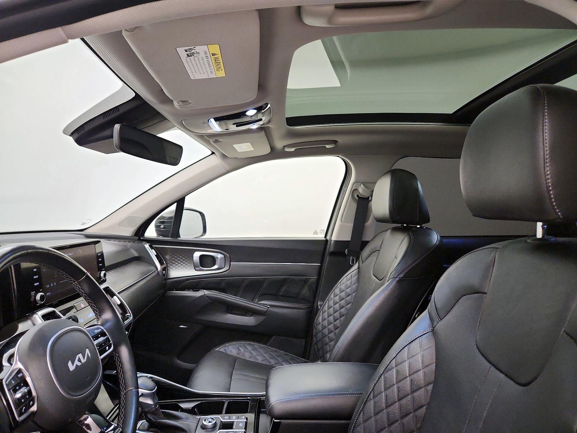 Thumbnail: 2022 Kia Sorento - 20