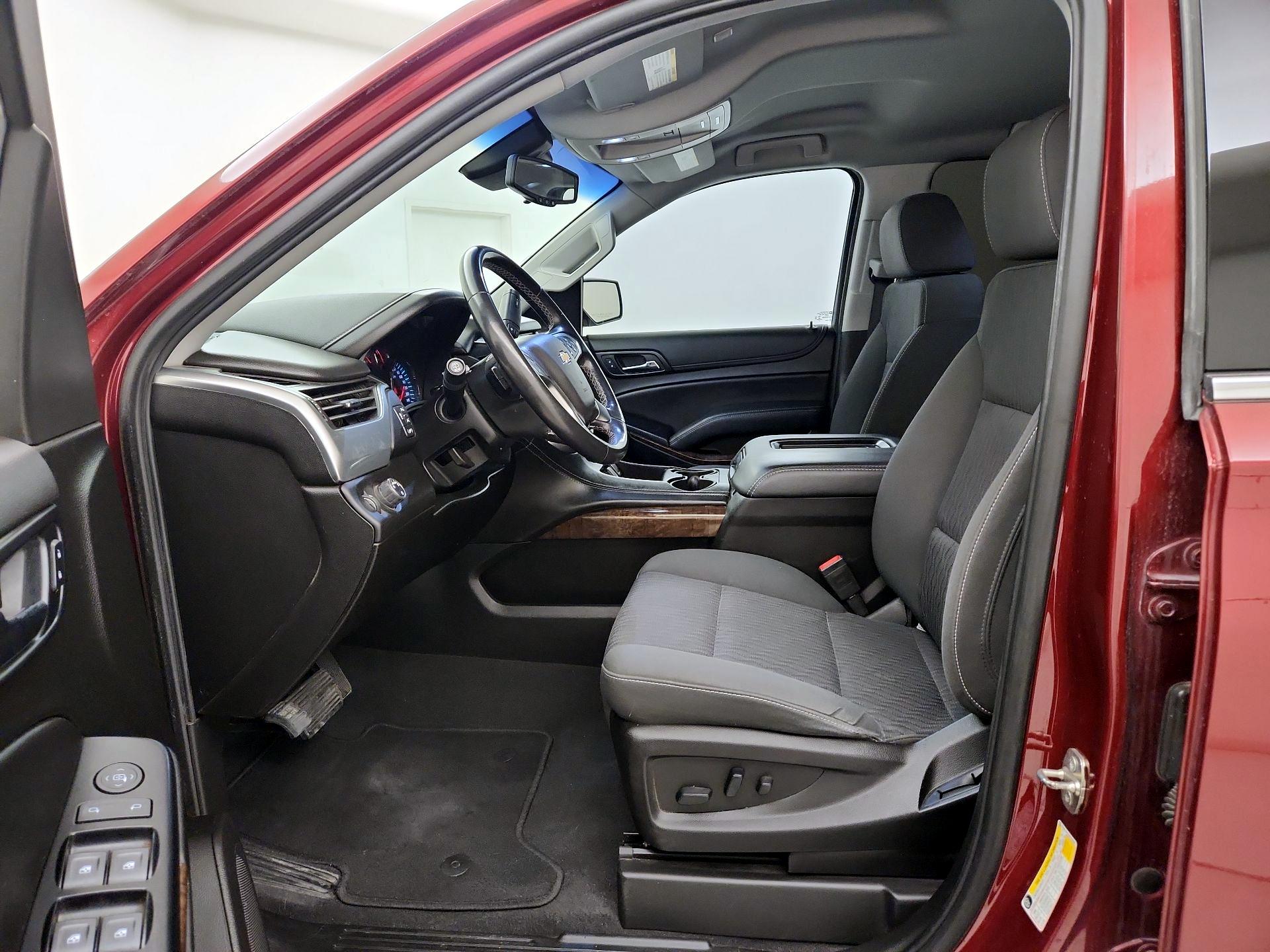 Thumbnail: 2019 Chevrolet Tahoe - 11