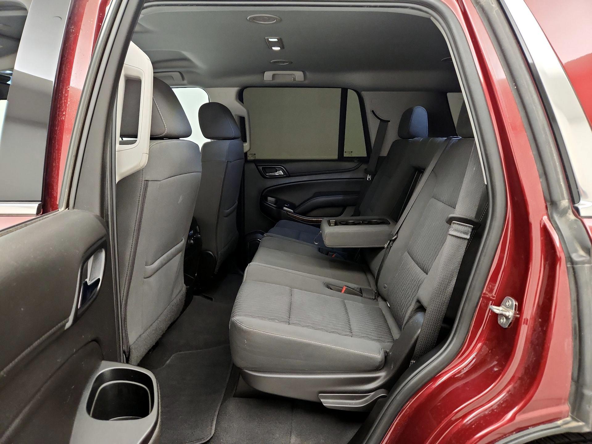 Thumbnail: 2019 Chevrolet Tahoe - 18