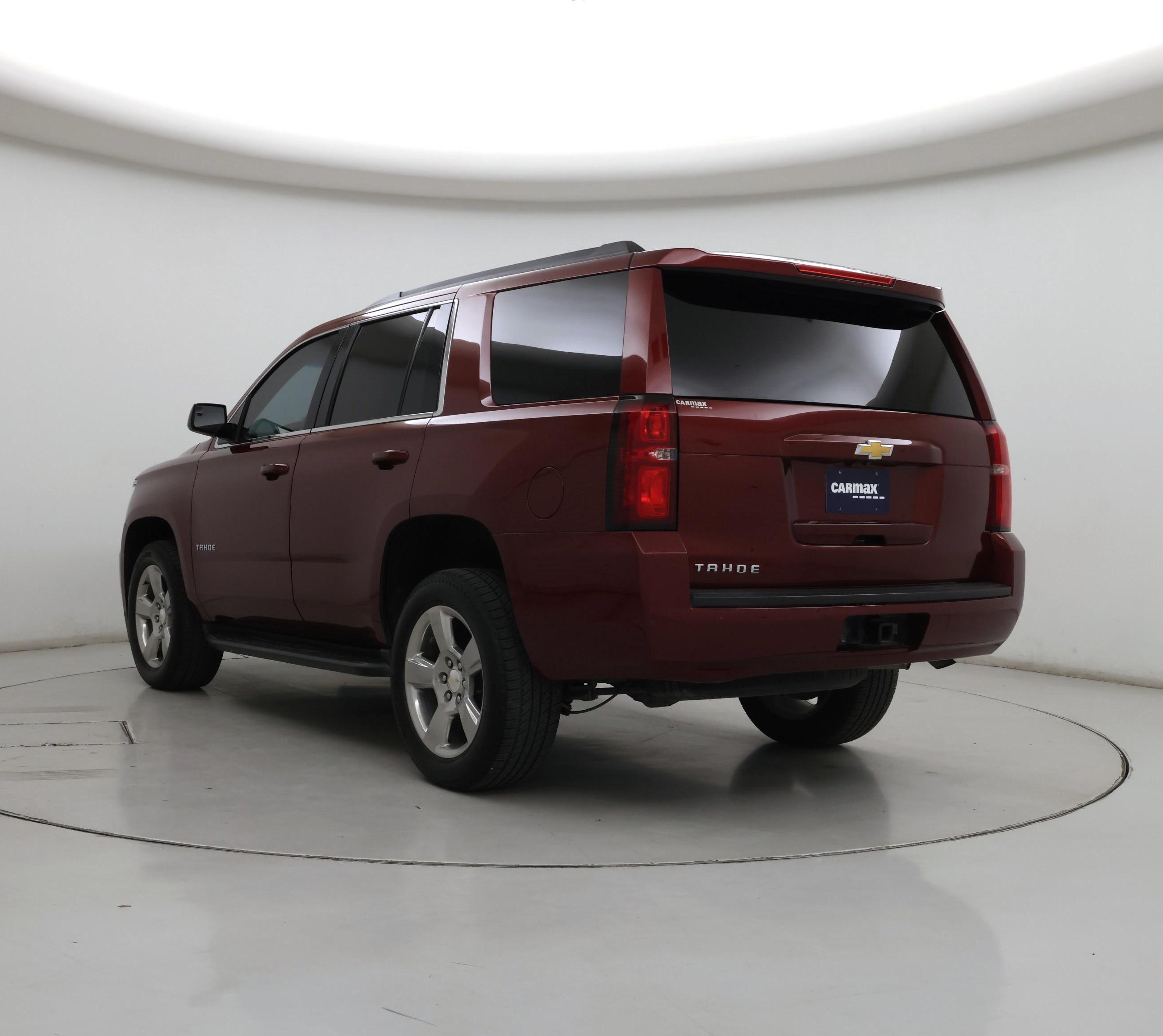Thumbnail: 2019 Chevrolet Tahoe - 2