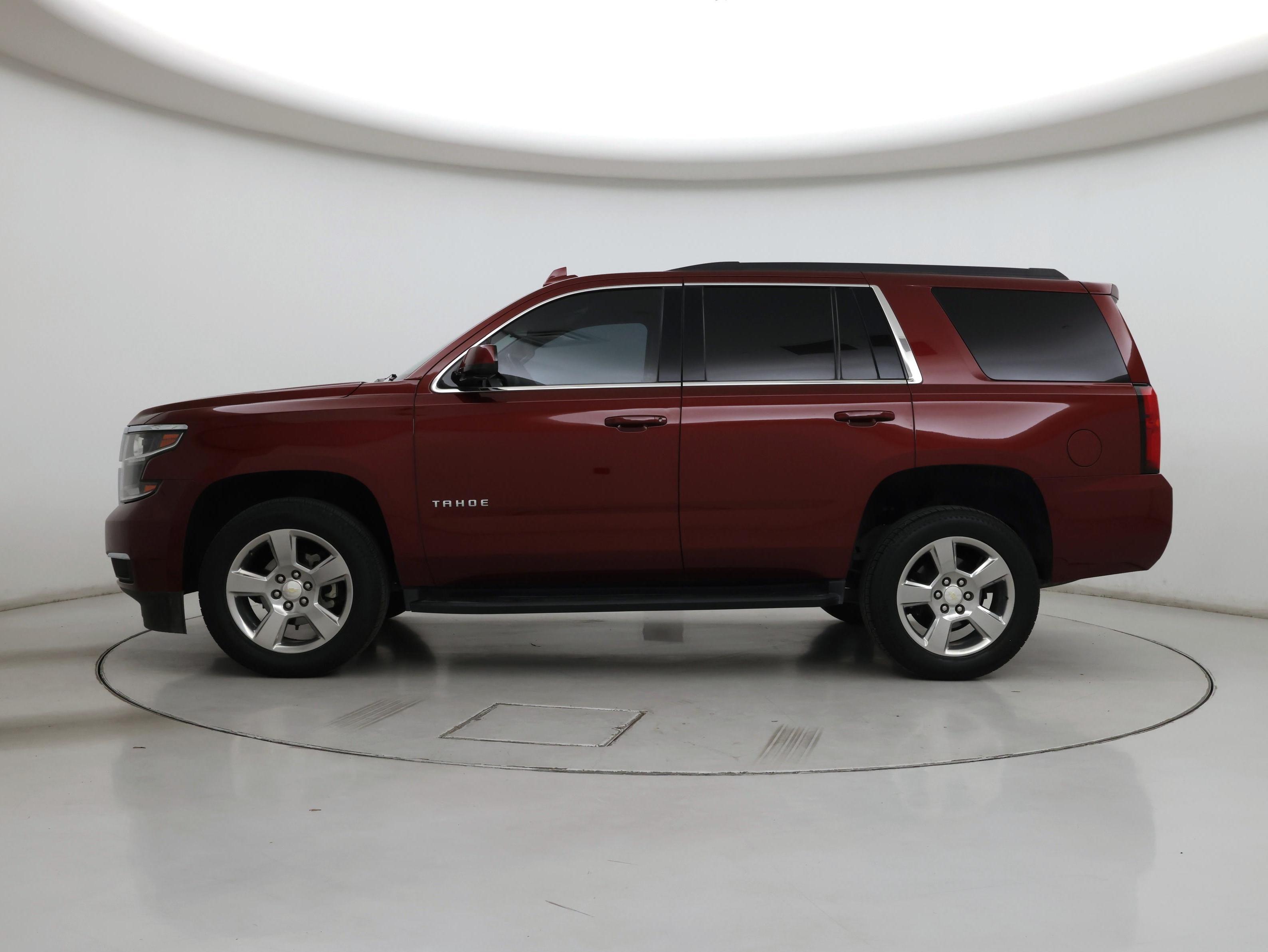 Thumbnail: 2019 Chevrolet Tahoe - 3