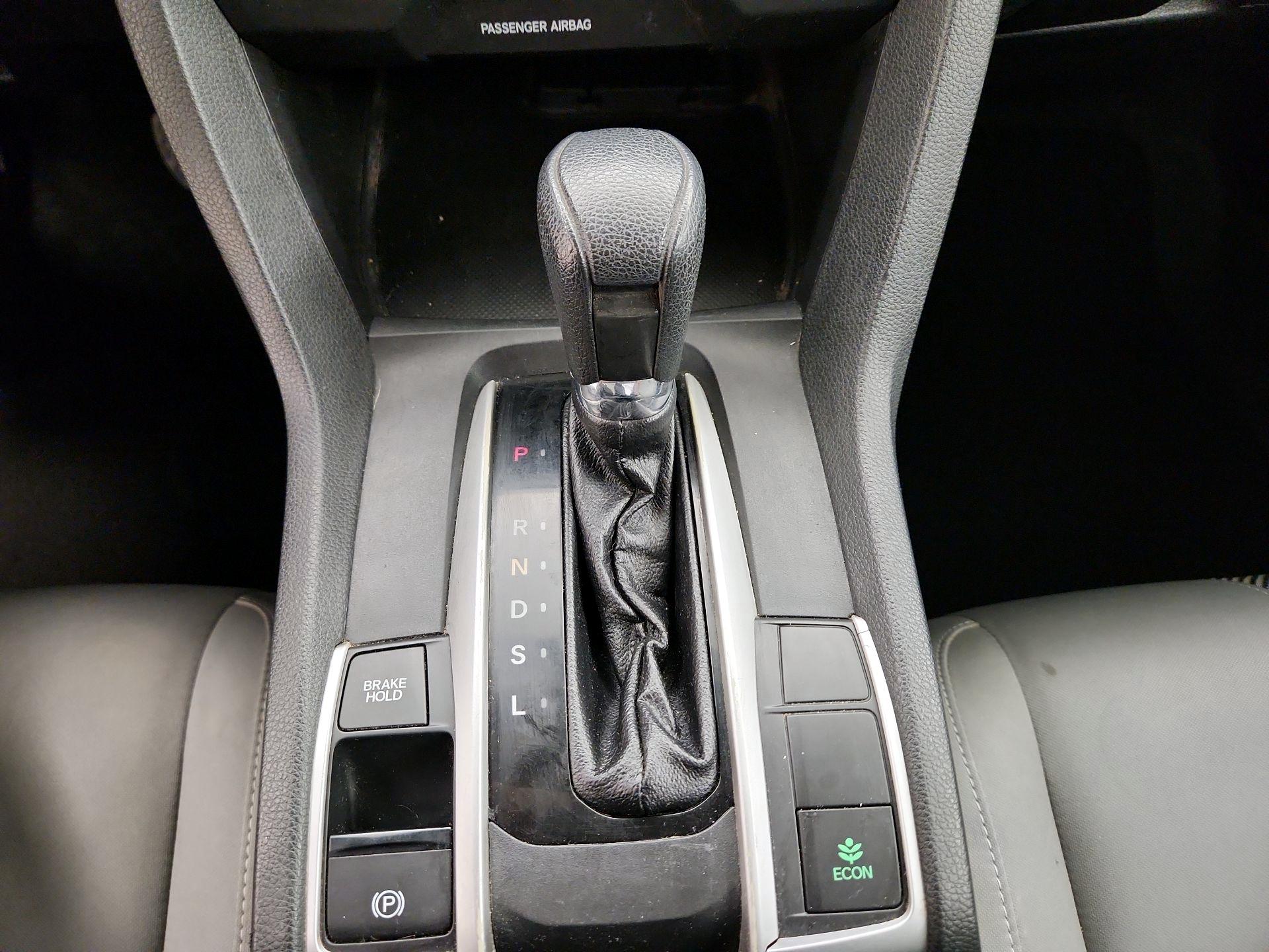 Thumbnail: 2017 Honda Civic - 17