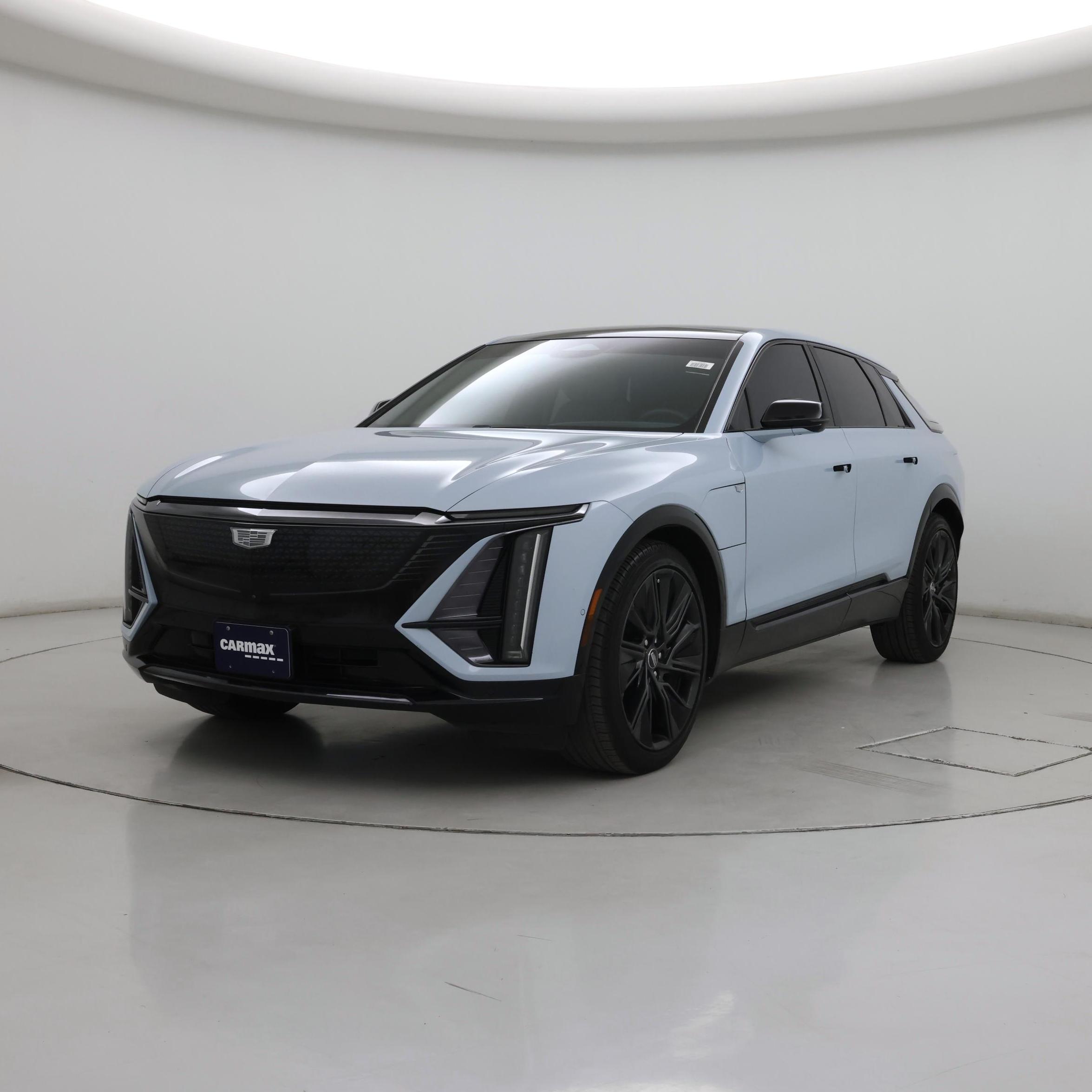 Thumbnail: 2024 Cadillac Lyriq - 4