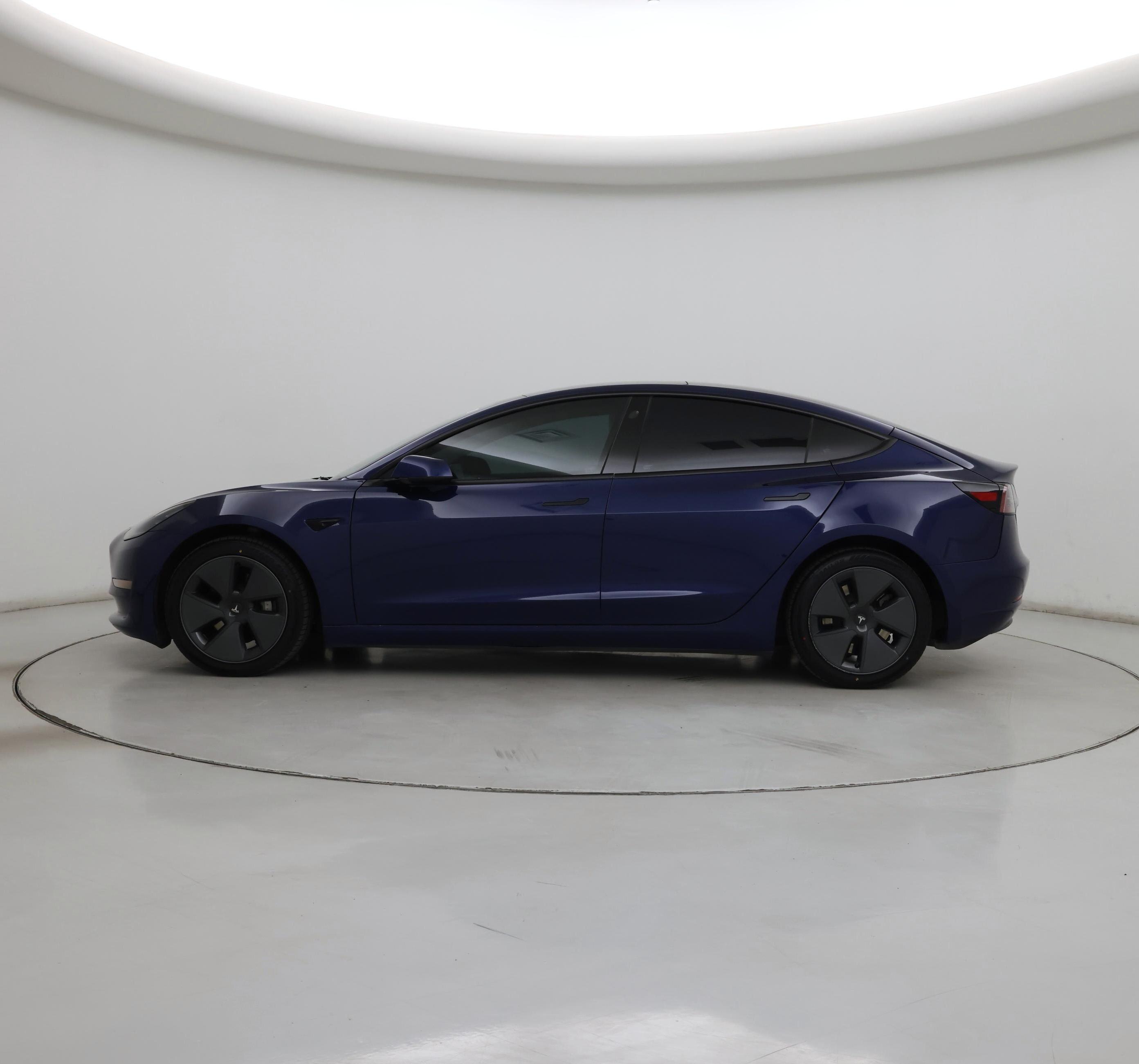 Thumbnail: 2022 Tesla Model 3 - 3