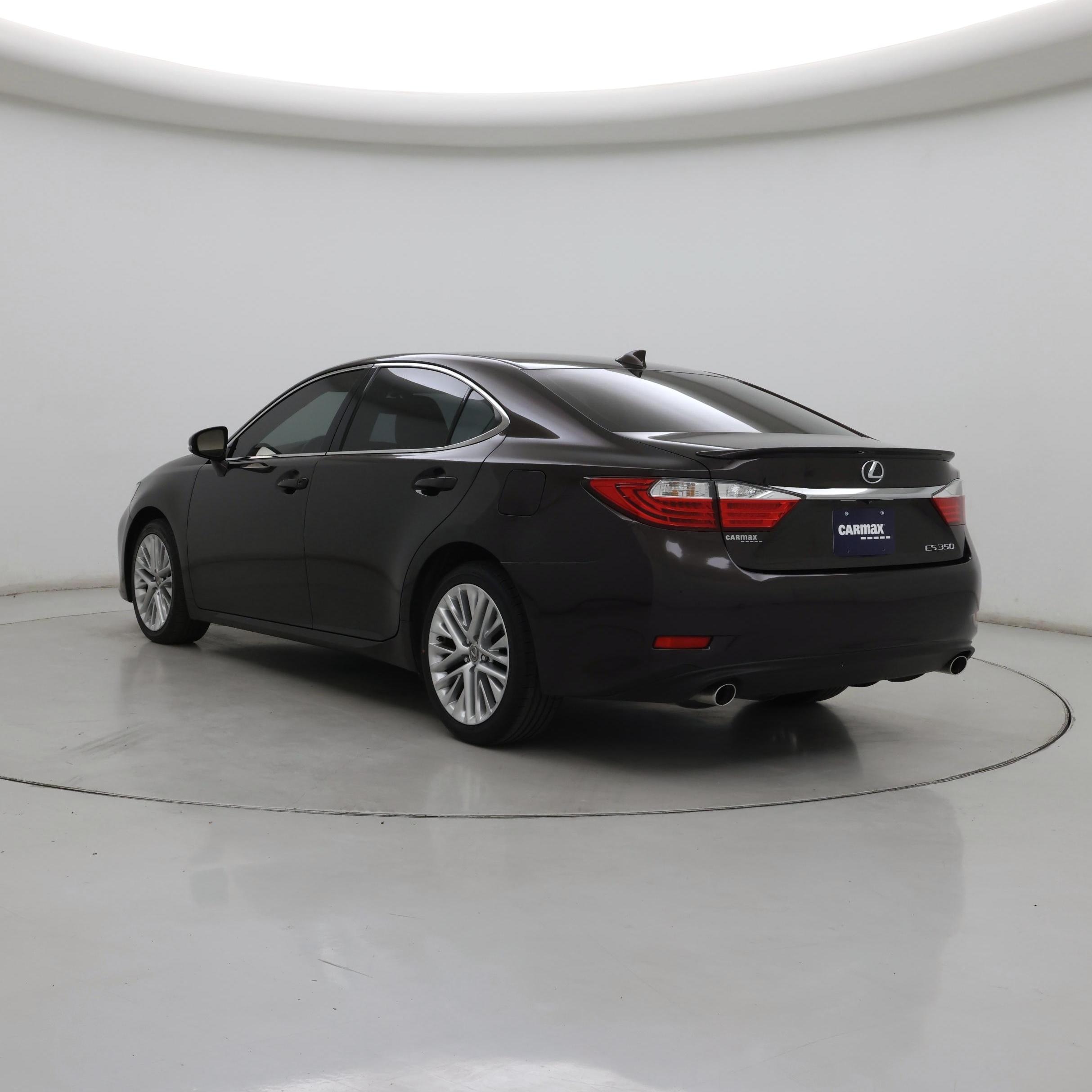 Thumbnail: 2015 Lexus ES - 2