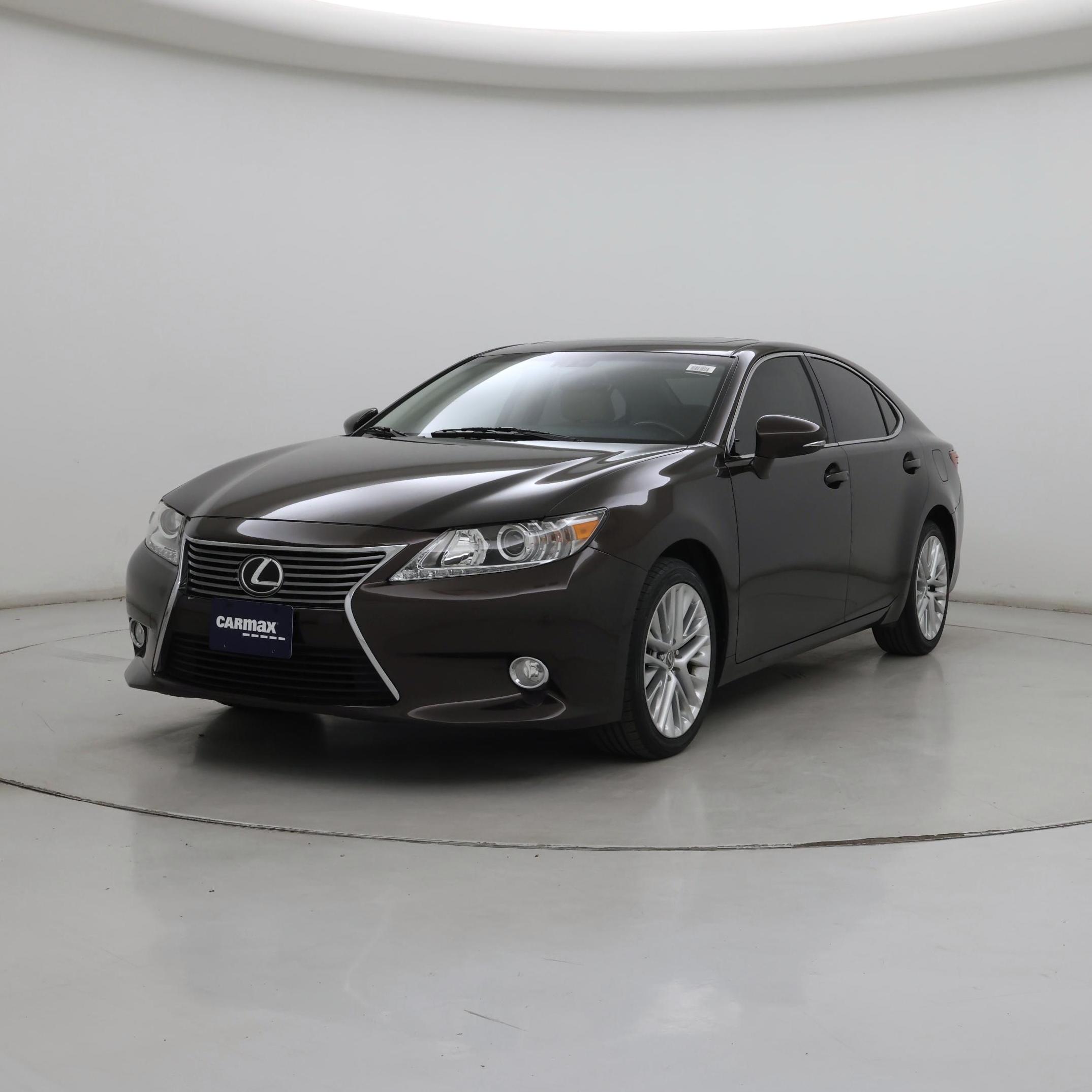 Thumbnail: 2015 Lexus ES - 4