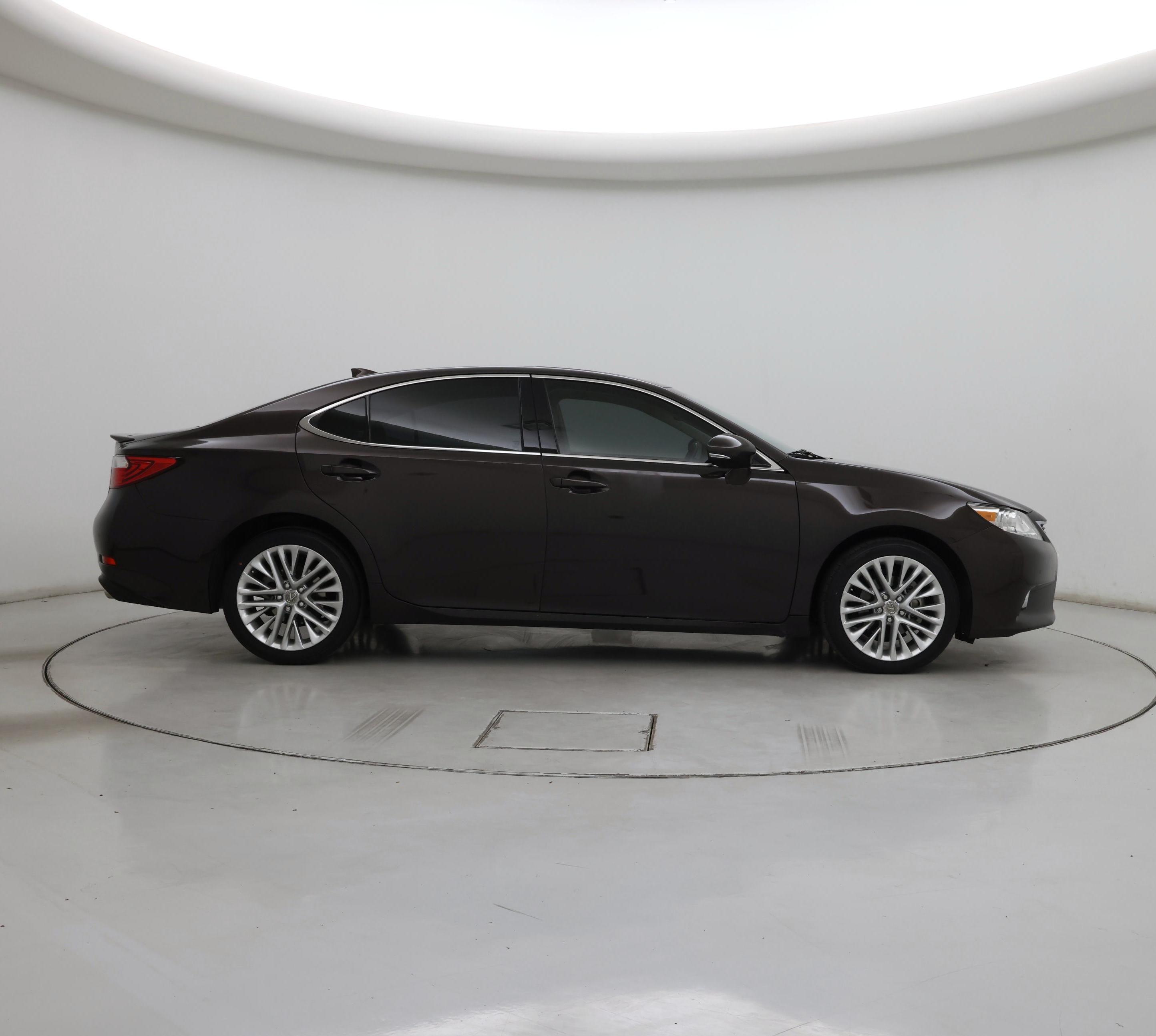 Thumbnail: 2015 Lexus ES - 7
