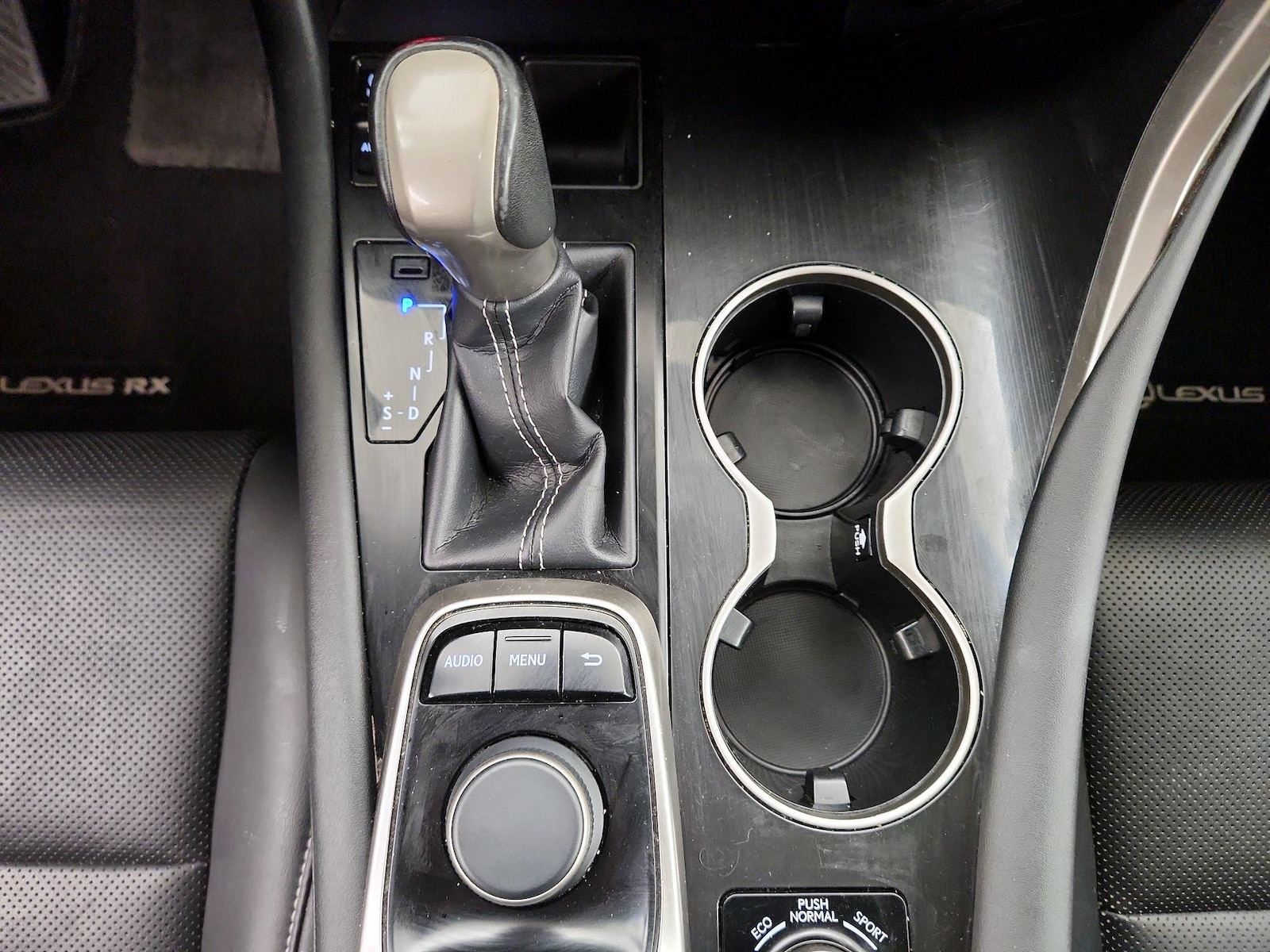 2019 Lexus RX 350 - Photo 18