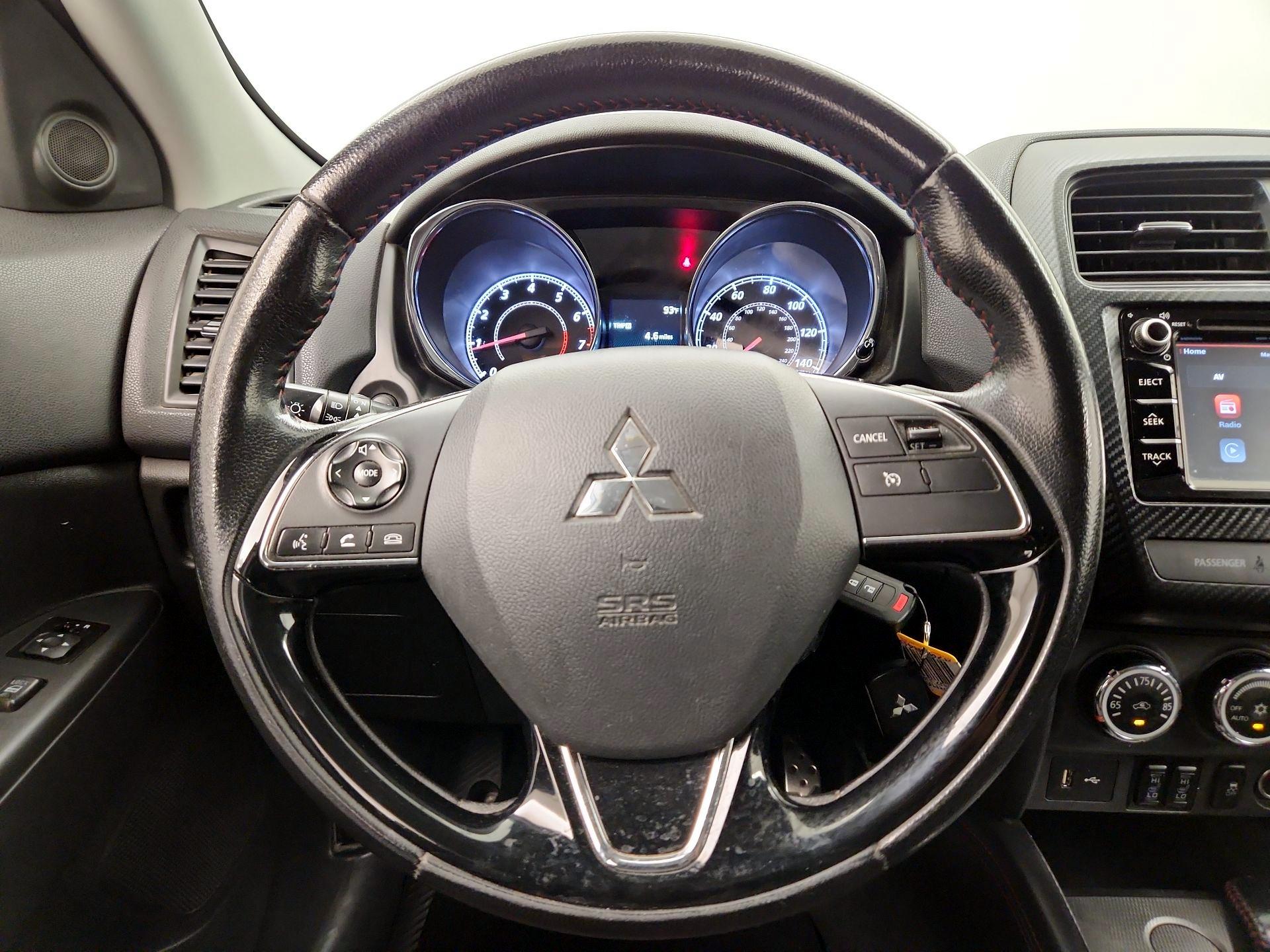 Thumbnail: 2018 Mitsubishi Outlander Sport - 10