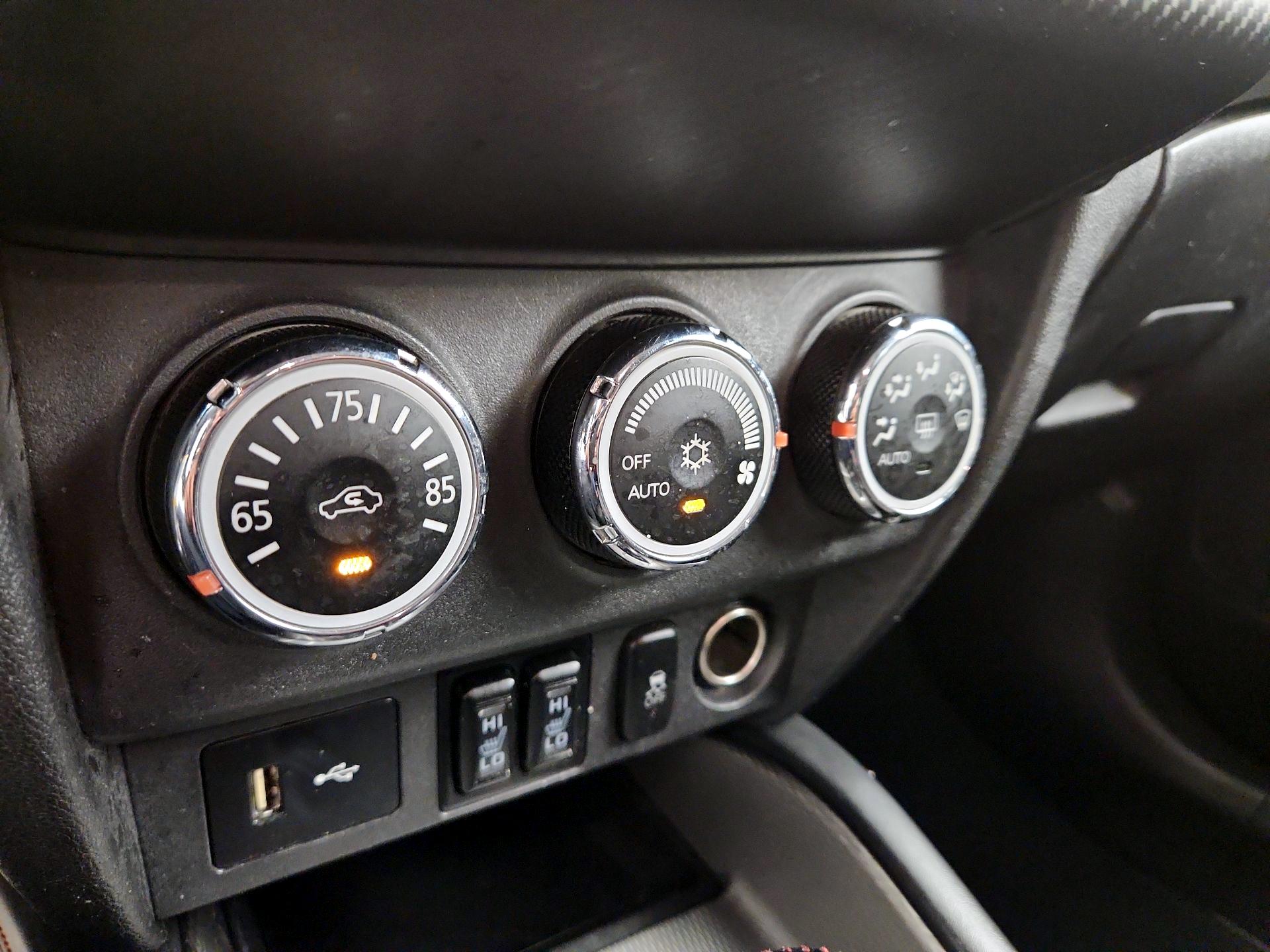 Thumbnail: 2018 Mitsubishi Outlander Sport - 15