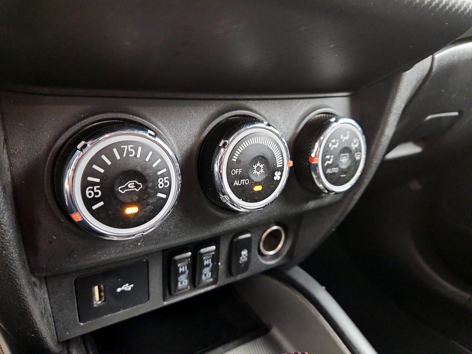 2018 Mitsubishi Outlander Sport LE - Photo 16
