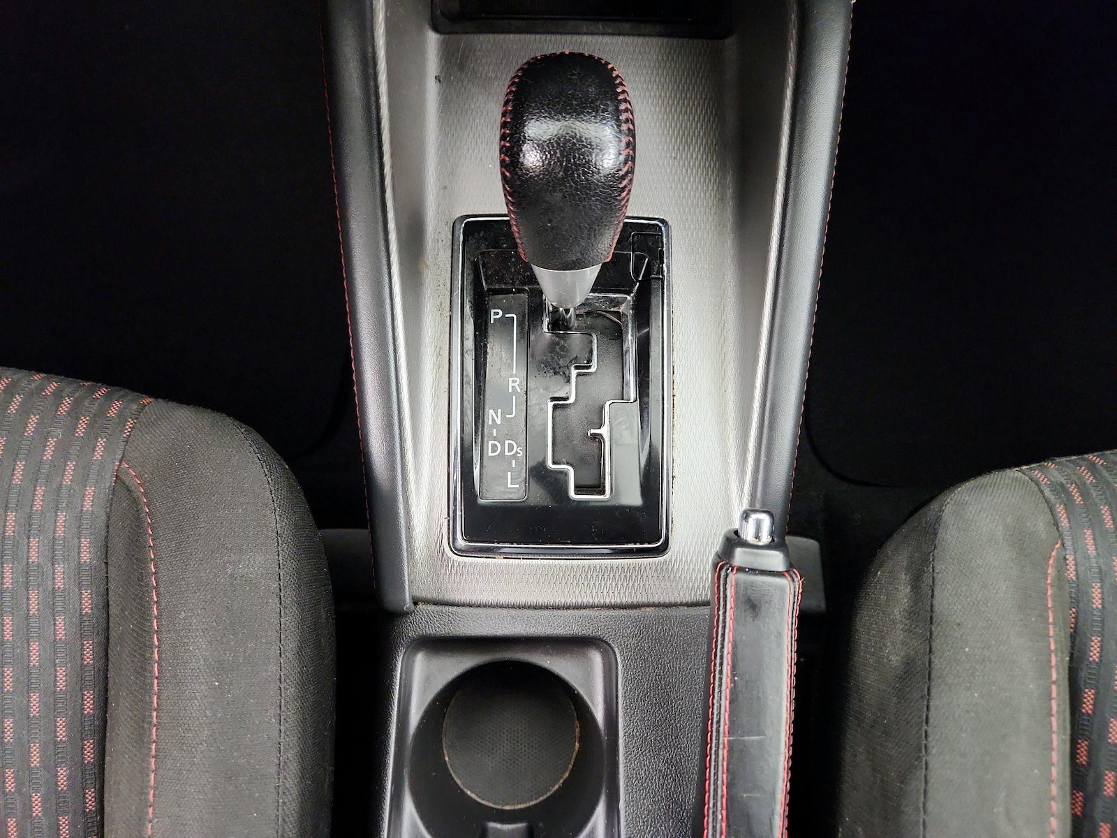 2018 Mitsubishi Outlander Sport LE - Photo 17