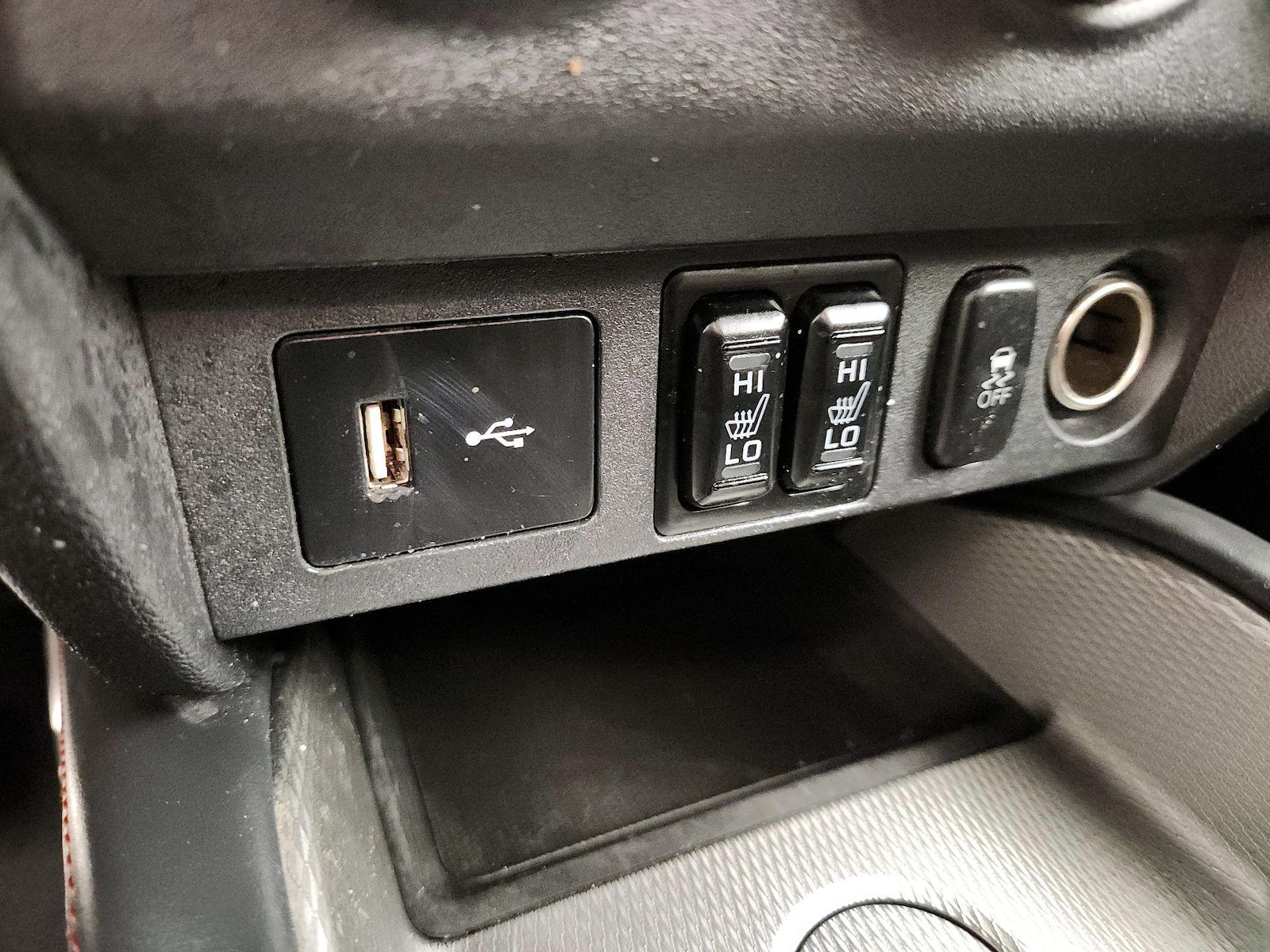 2018 Mitsubishi Outlander Sport LE - Photo 18