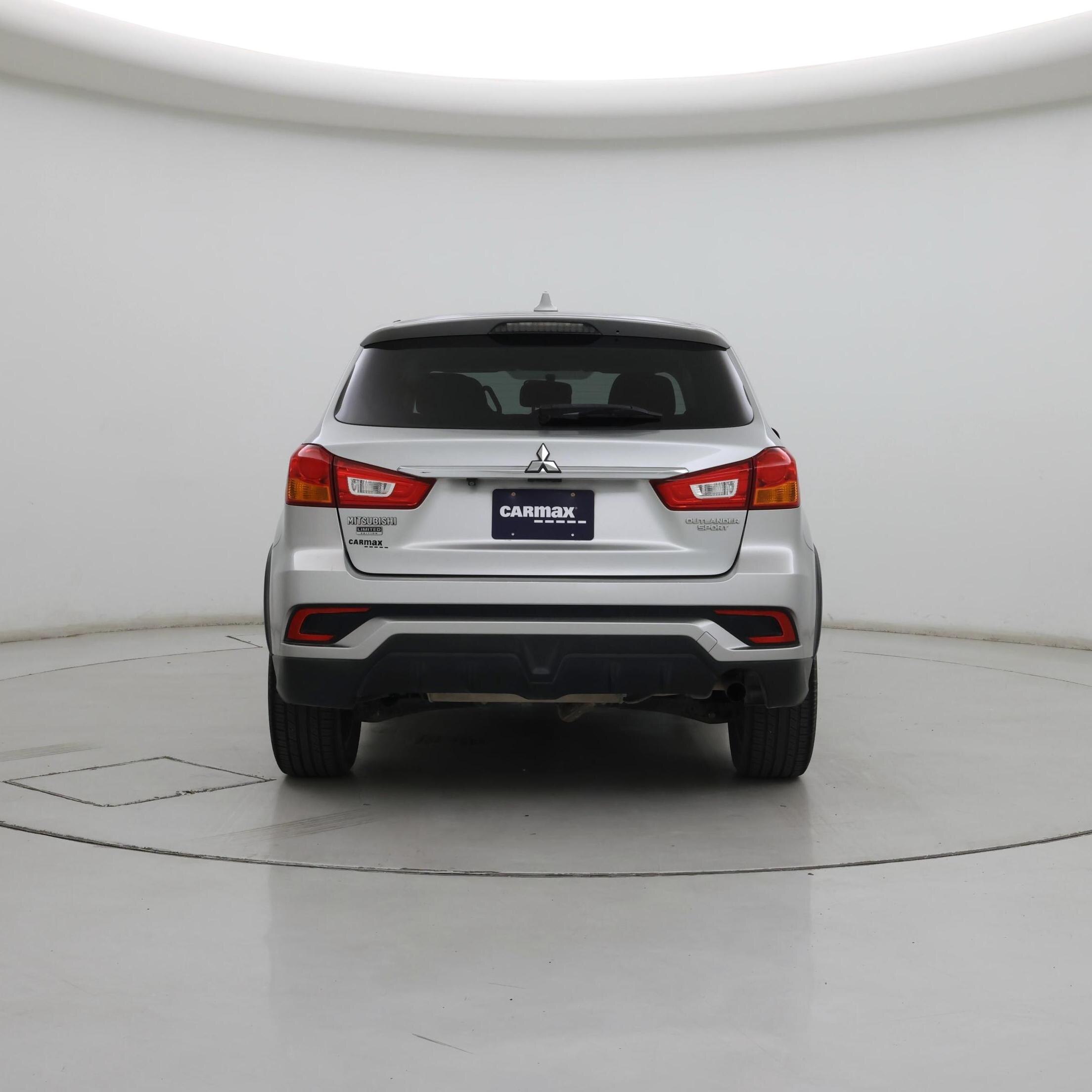 Thumbnail: 2018 Mitsubishi Outlander Sport - 6
