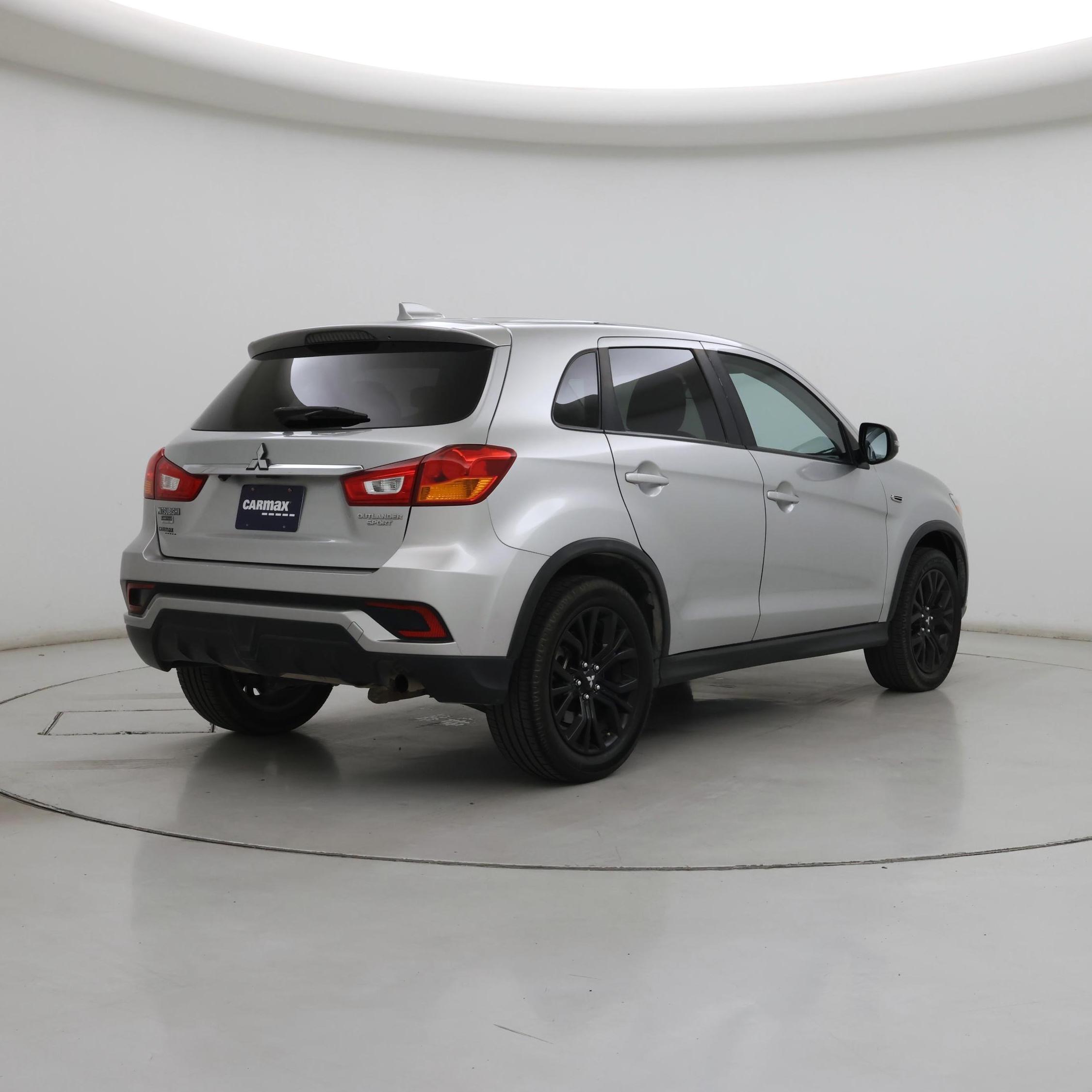 Thumbnail: 2018 Mitsubishi Outlander Sport - 8