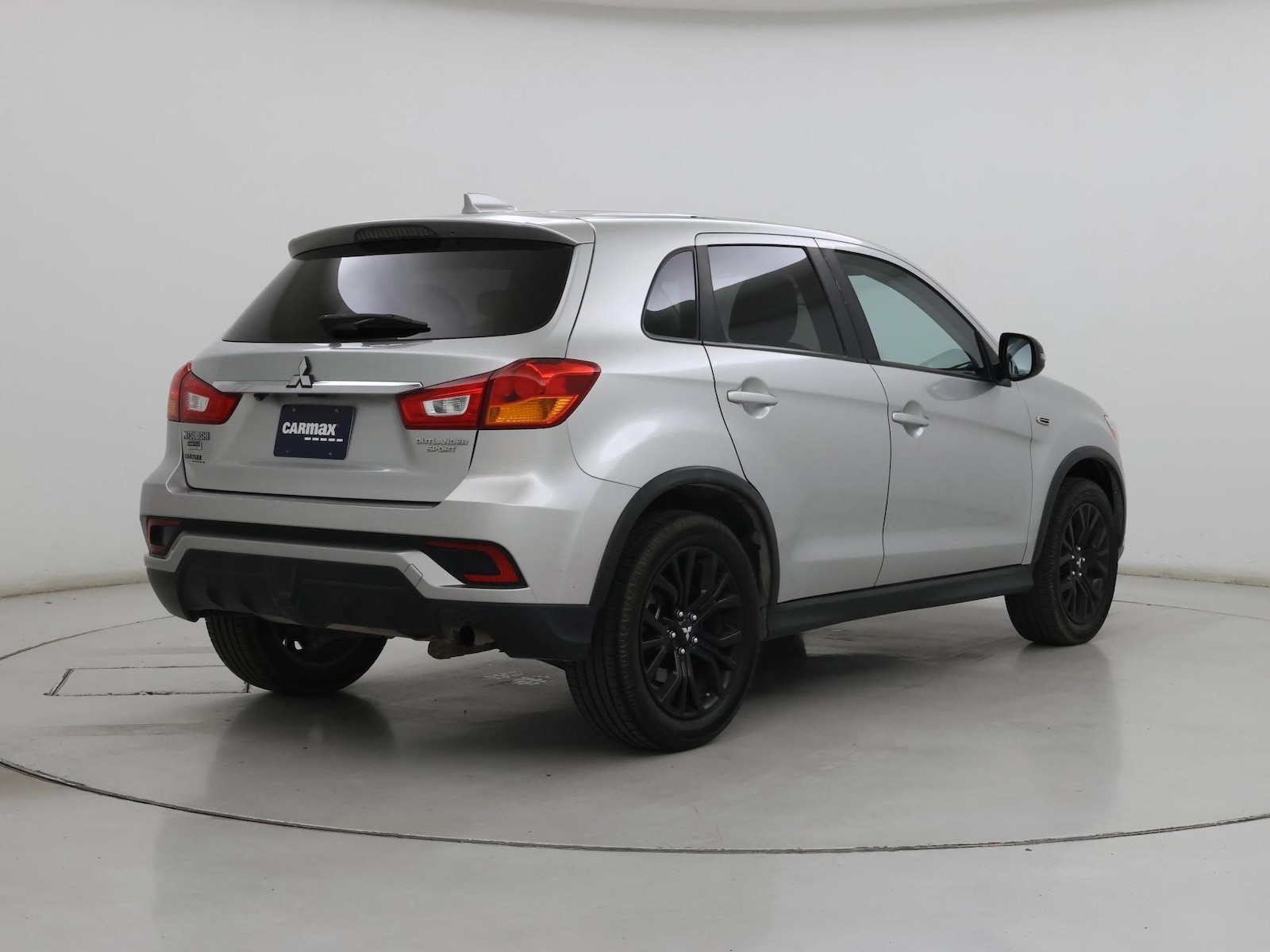 2018 Mitsubishi Outlander Sport LE - Photo 9