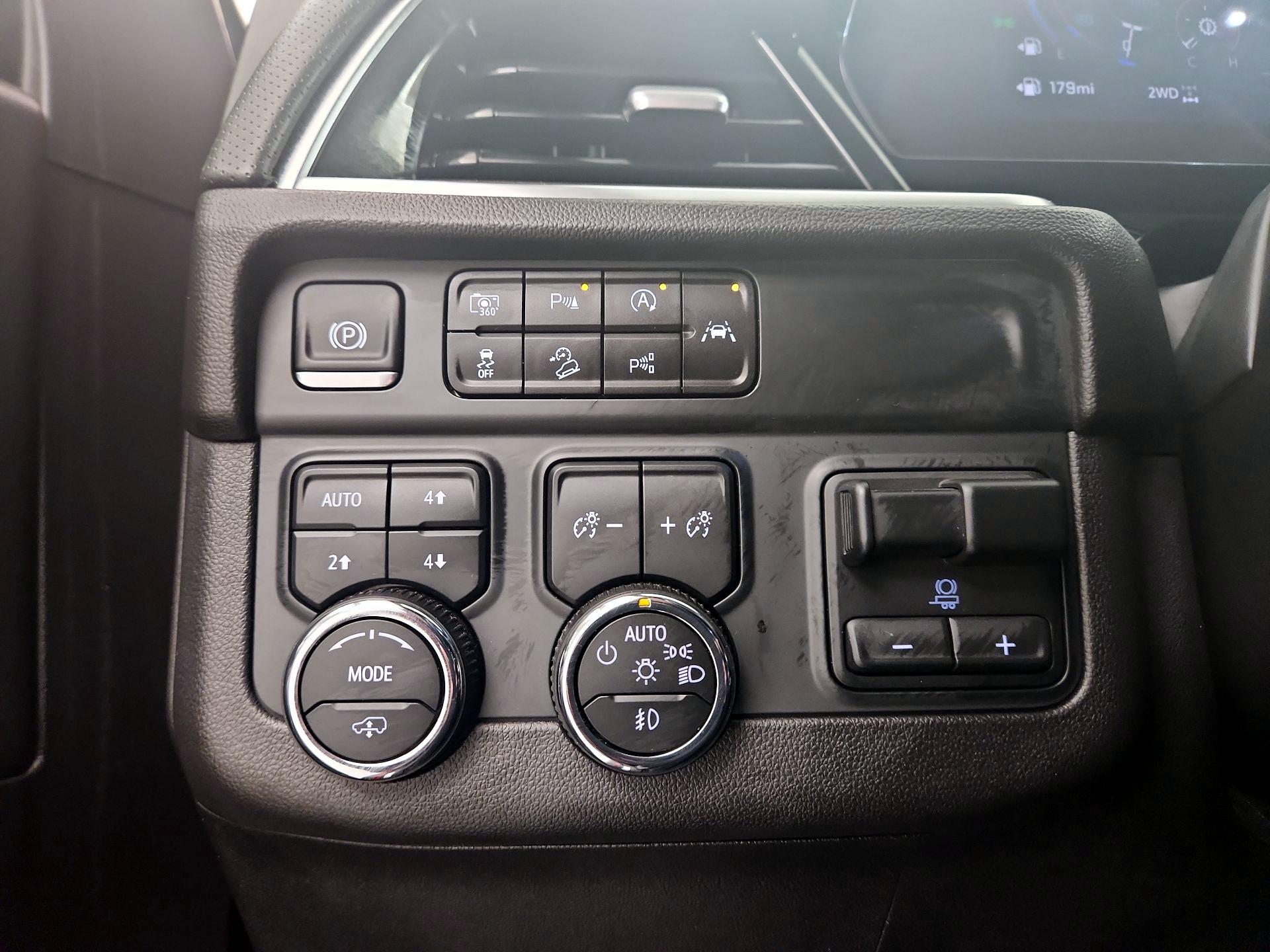 Thumbnail: 2025 Chevrolet Tahoe - 13
