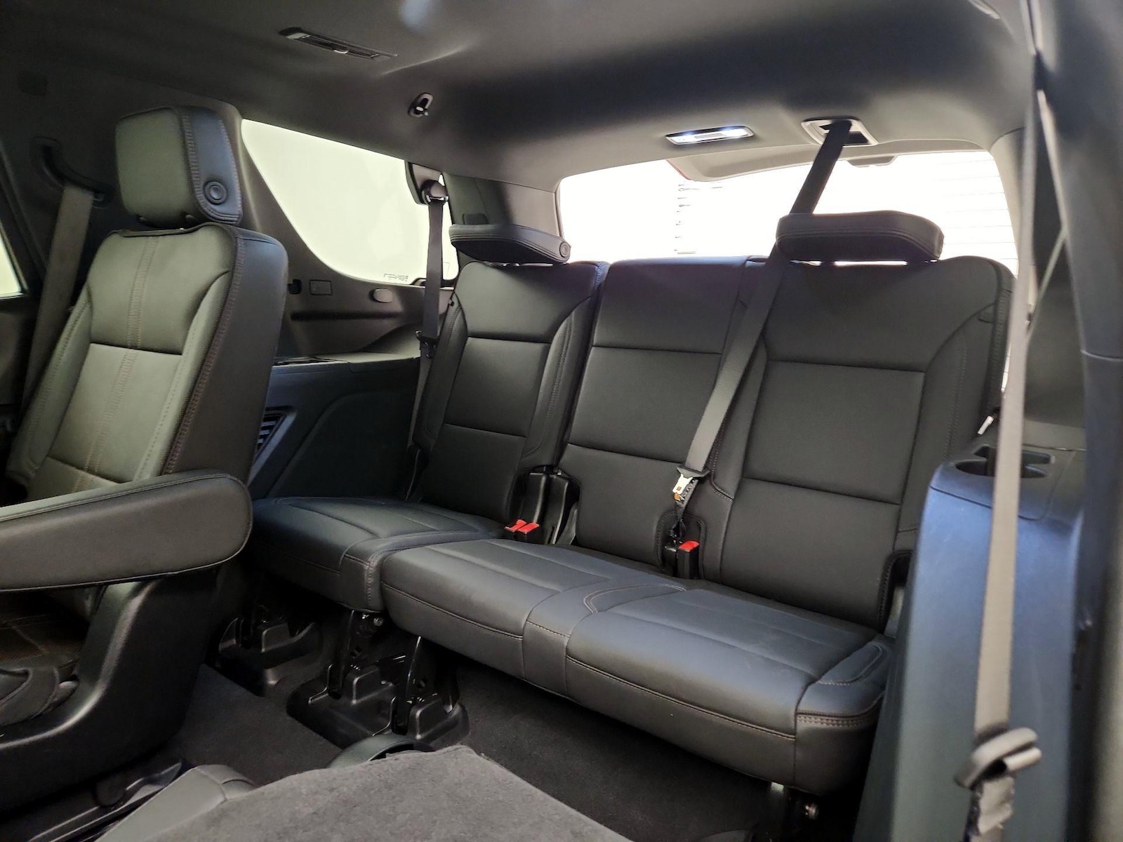 2025 Chevrolet Tahoe High Country - Photo 23