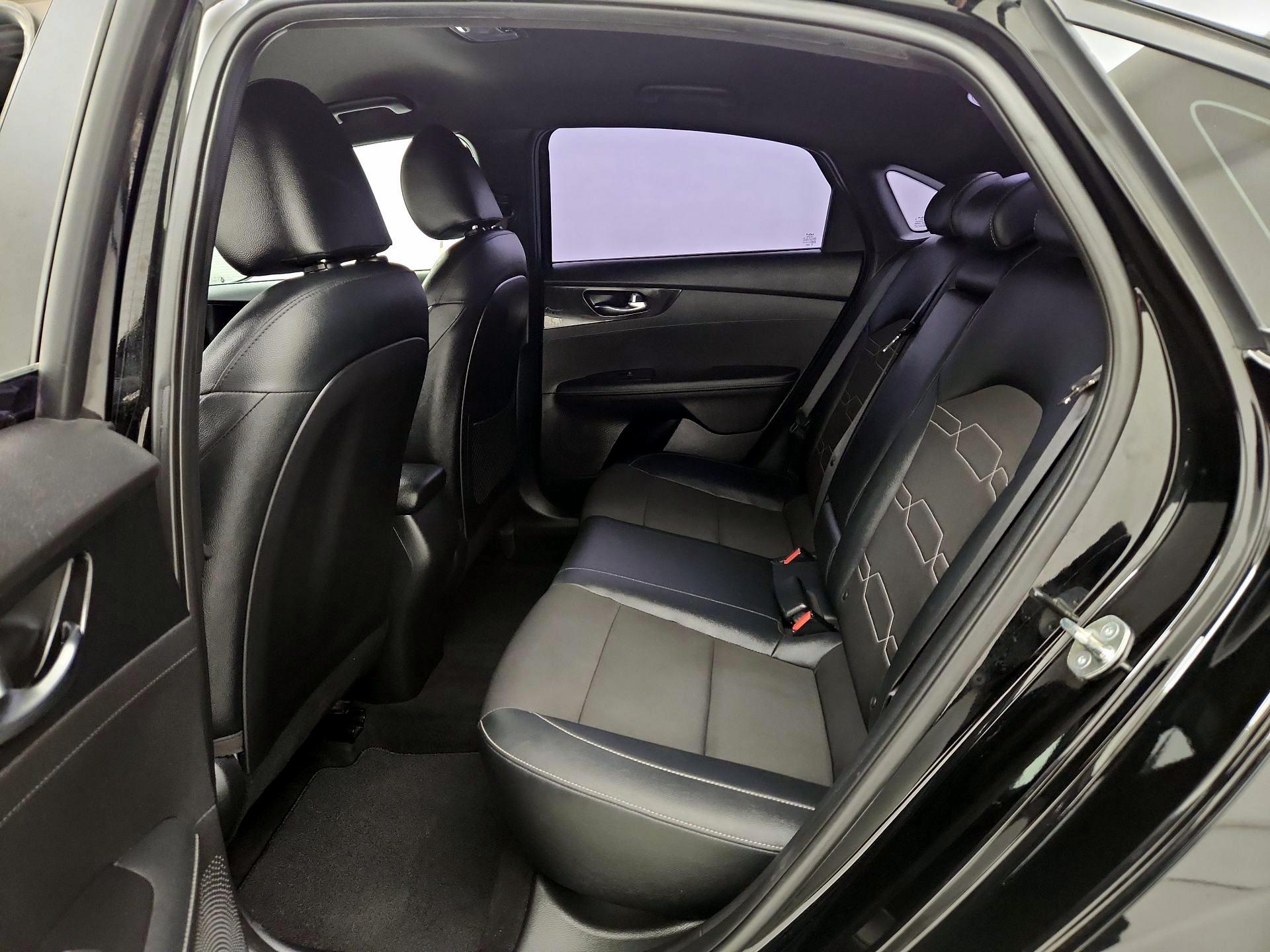 Thumbnail: 2024 Kia Forte - 20