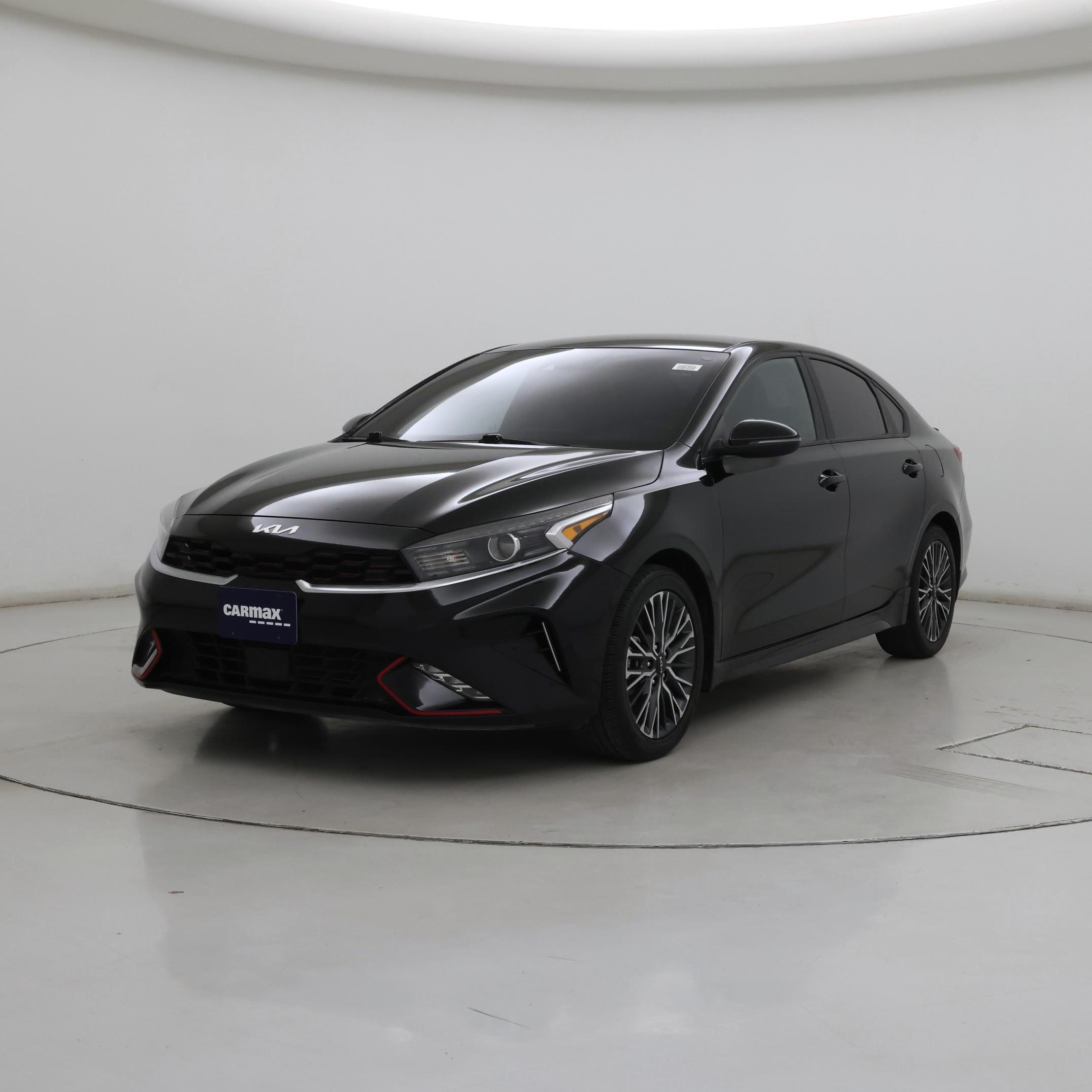 Thumbnail: 2024 Kia Forte - 4