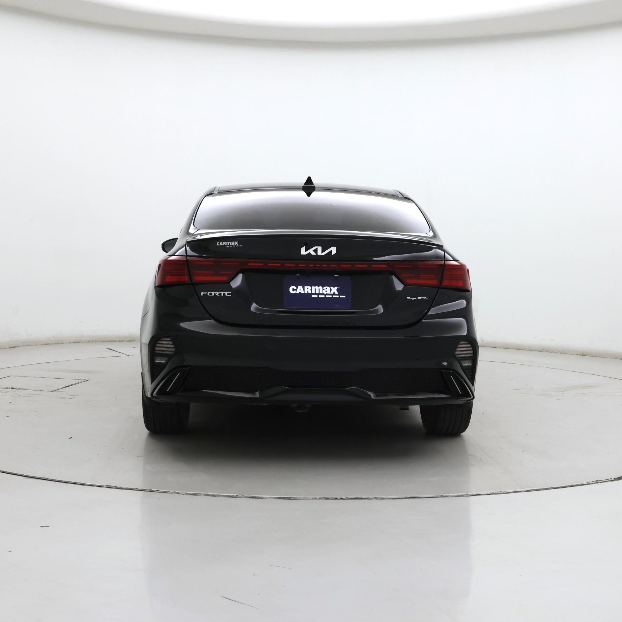 Thumbnail: 2024 Kia Forte - 6