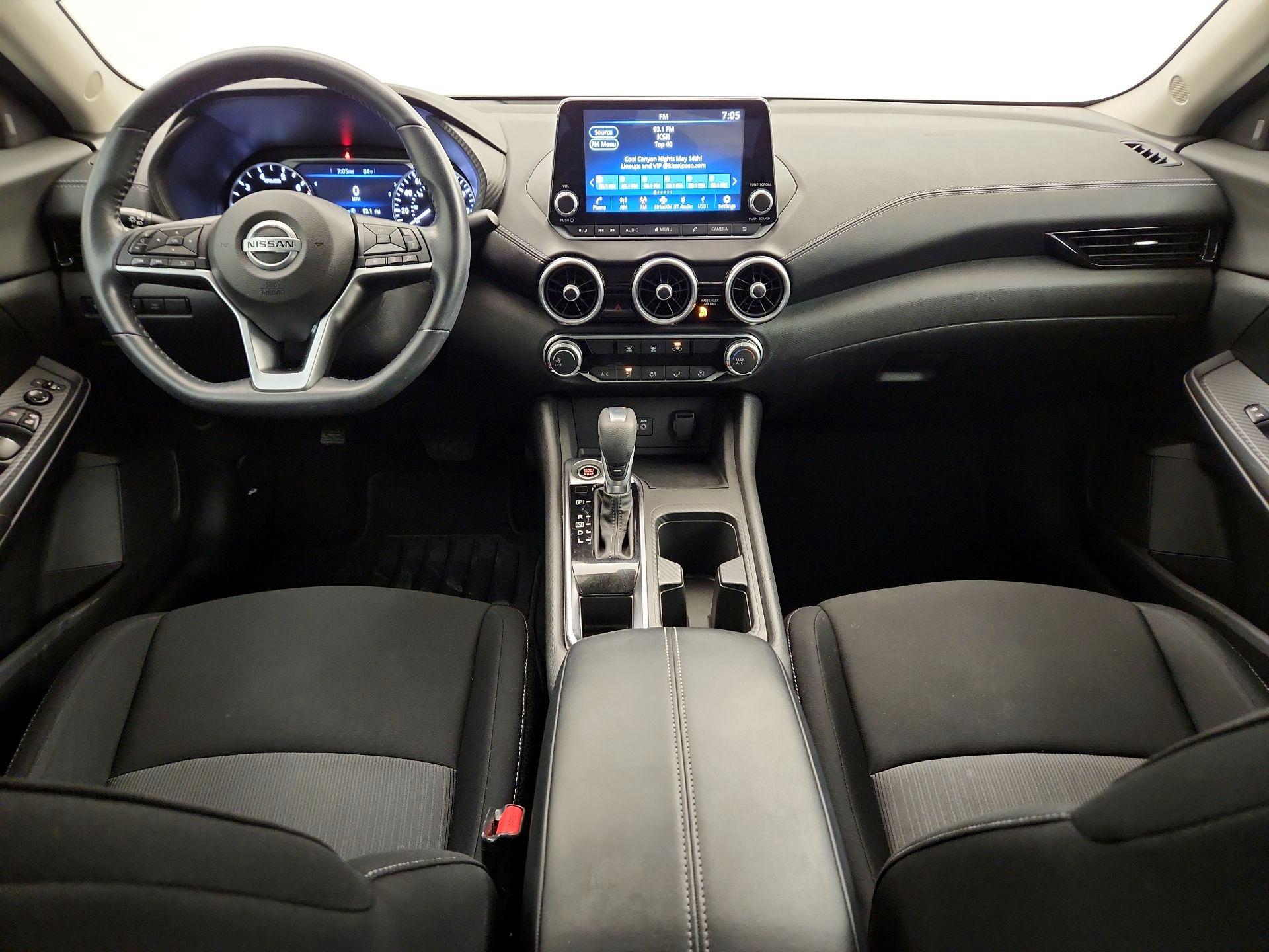 Thumbnail: 2022 Nissan Sentra - 9