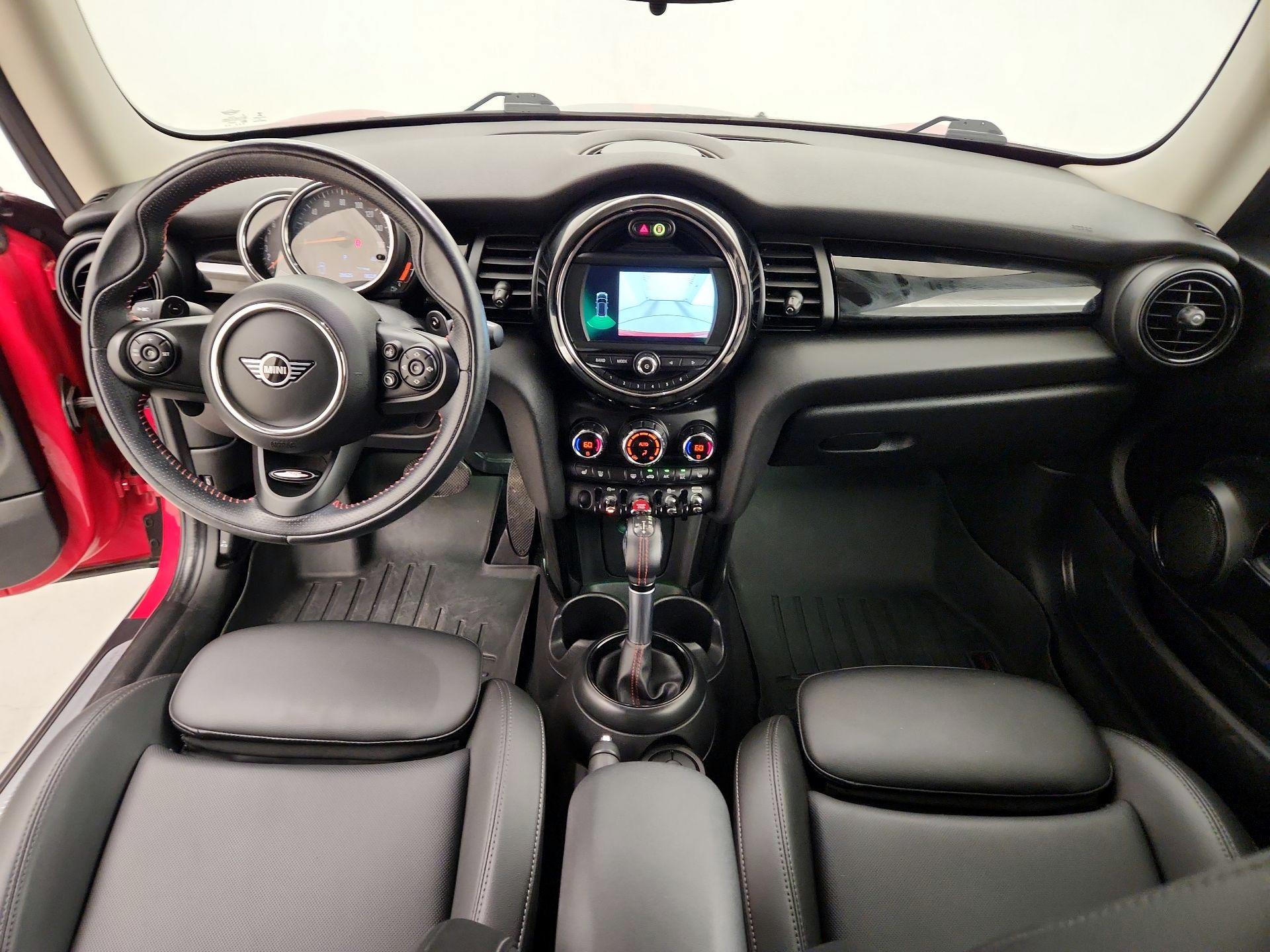 Thumbnail: 2019 MINI Cooper Hardtop - 9