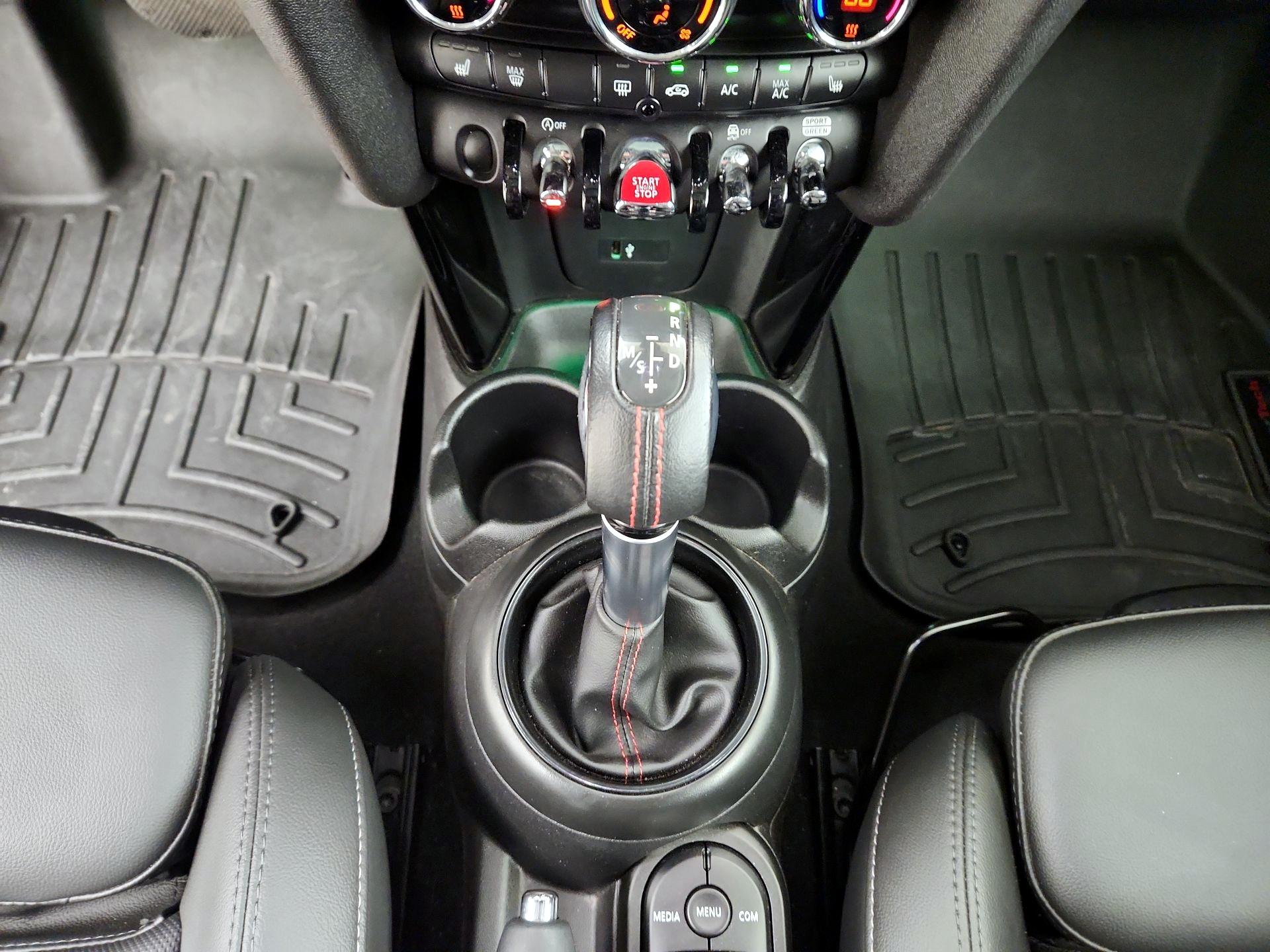 Thumbnail: 2019 MINI Cooper Hardtop - 16