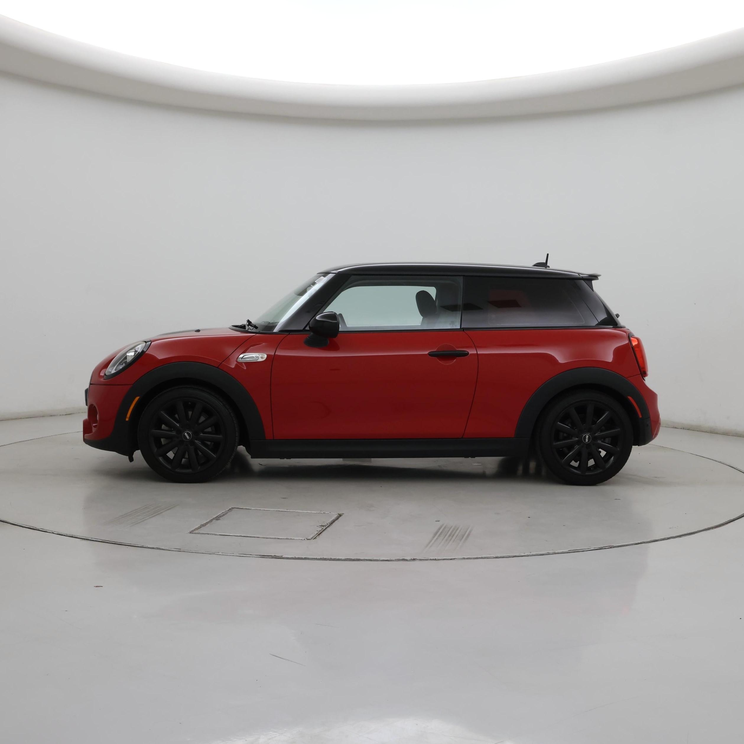Thumbnail: 2019 MINI Cooper Hardtop - 3