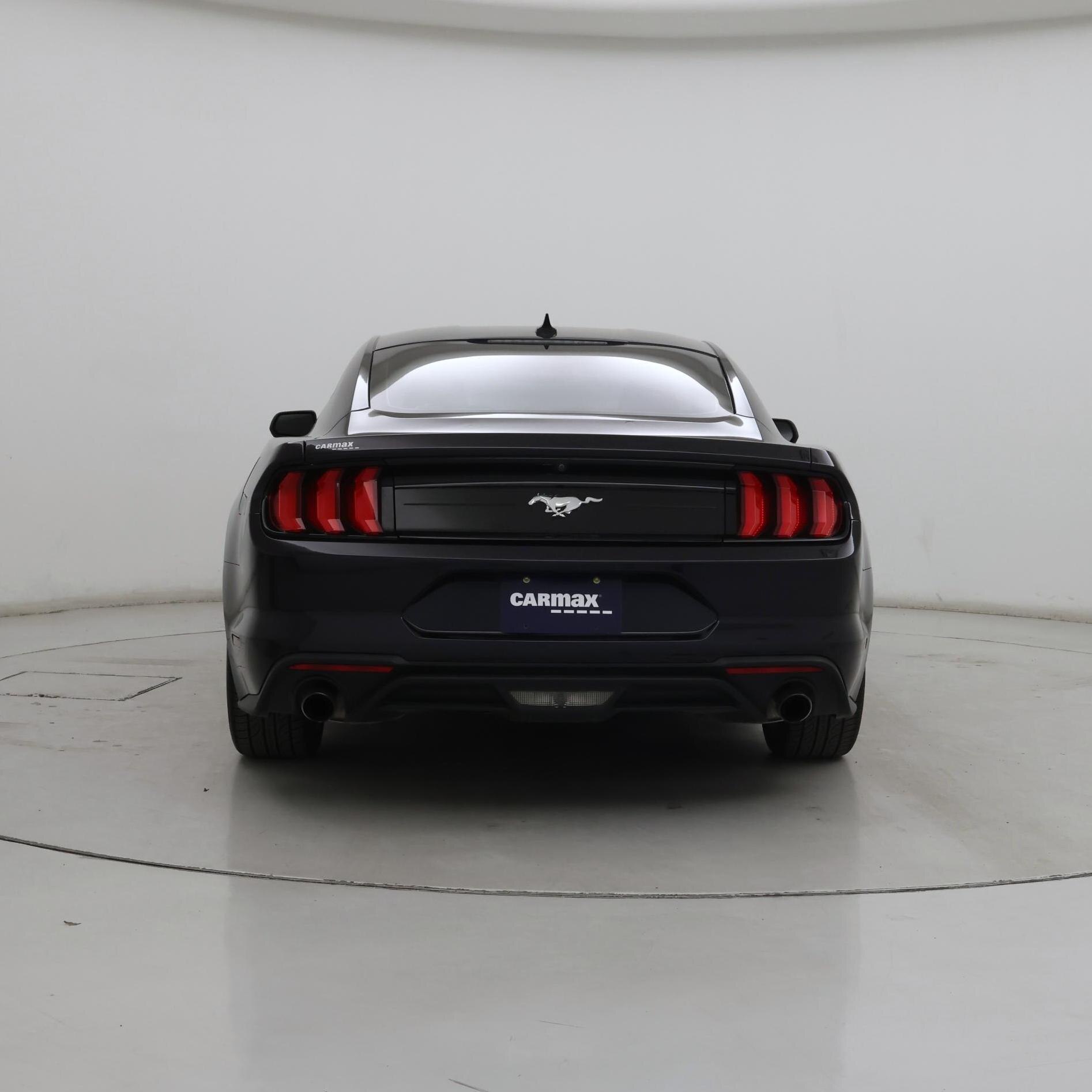 Thumbnail: 2022 Ford Mustang - 6