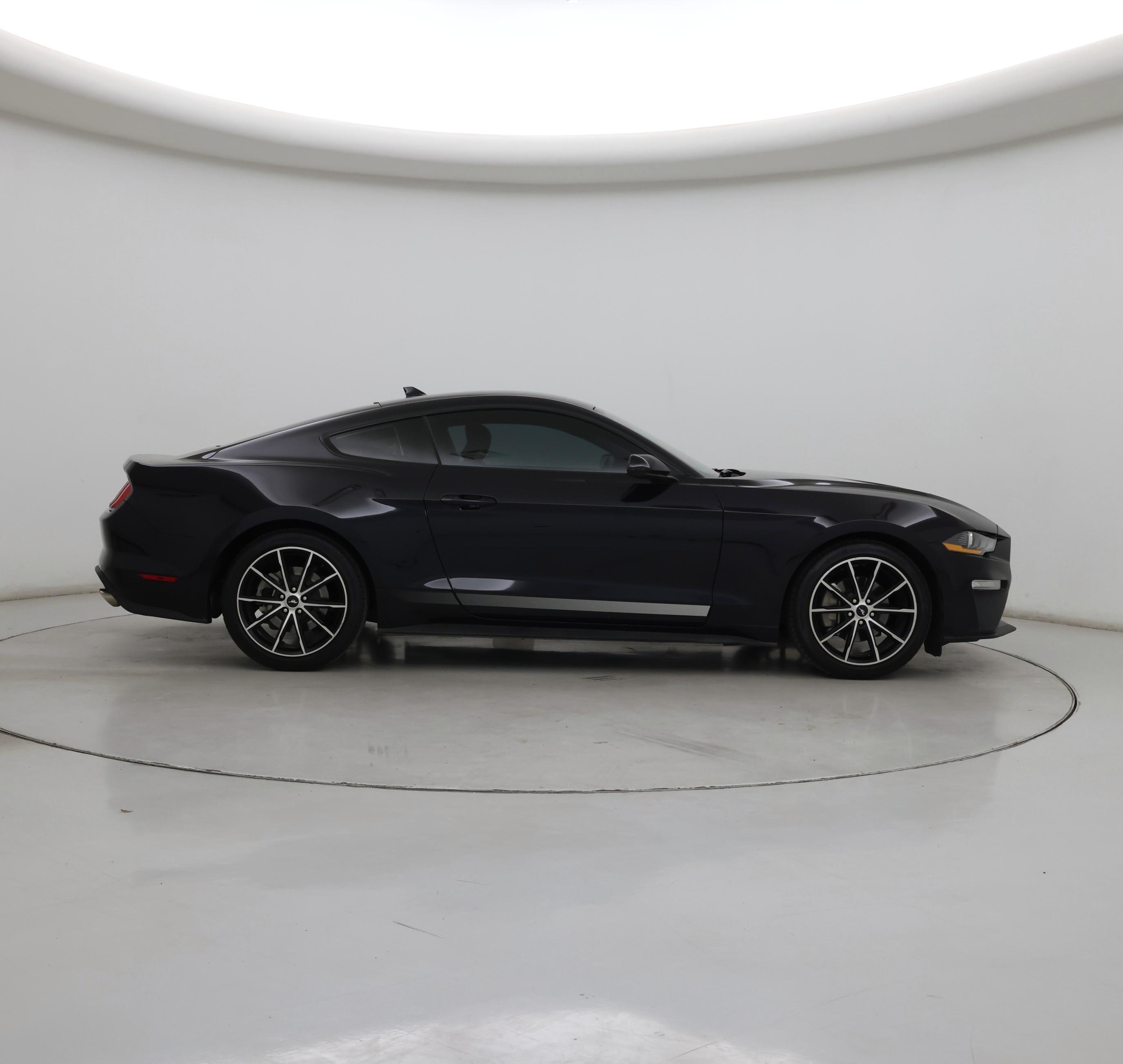 Thumbnail: 2022 Ford Mustang - 7