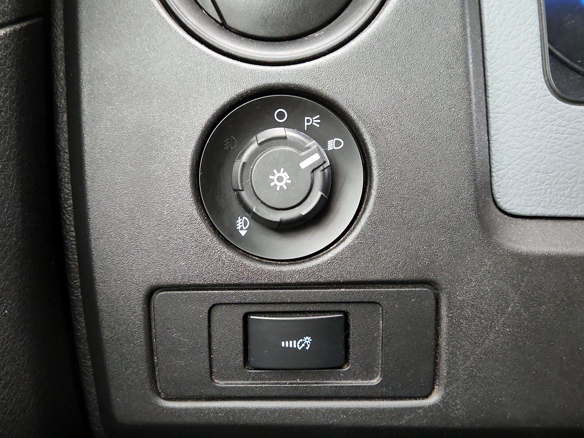 Thumbnail: 2014 Ford F-150 - 13