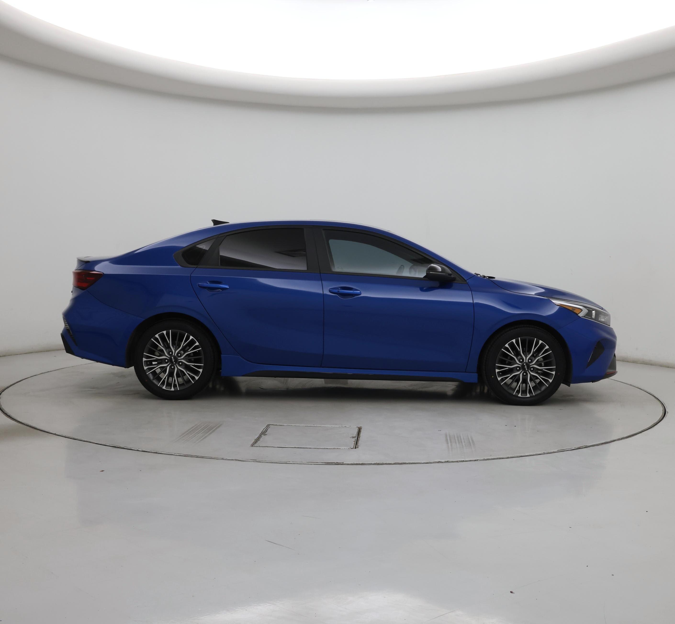 Thumbnail: 2022 Kia Forte - 7
