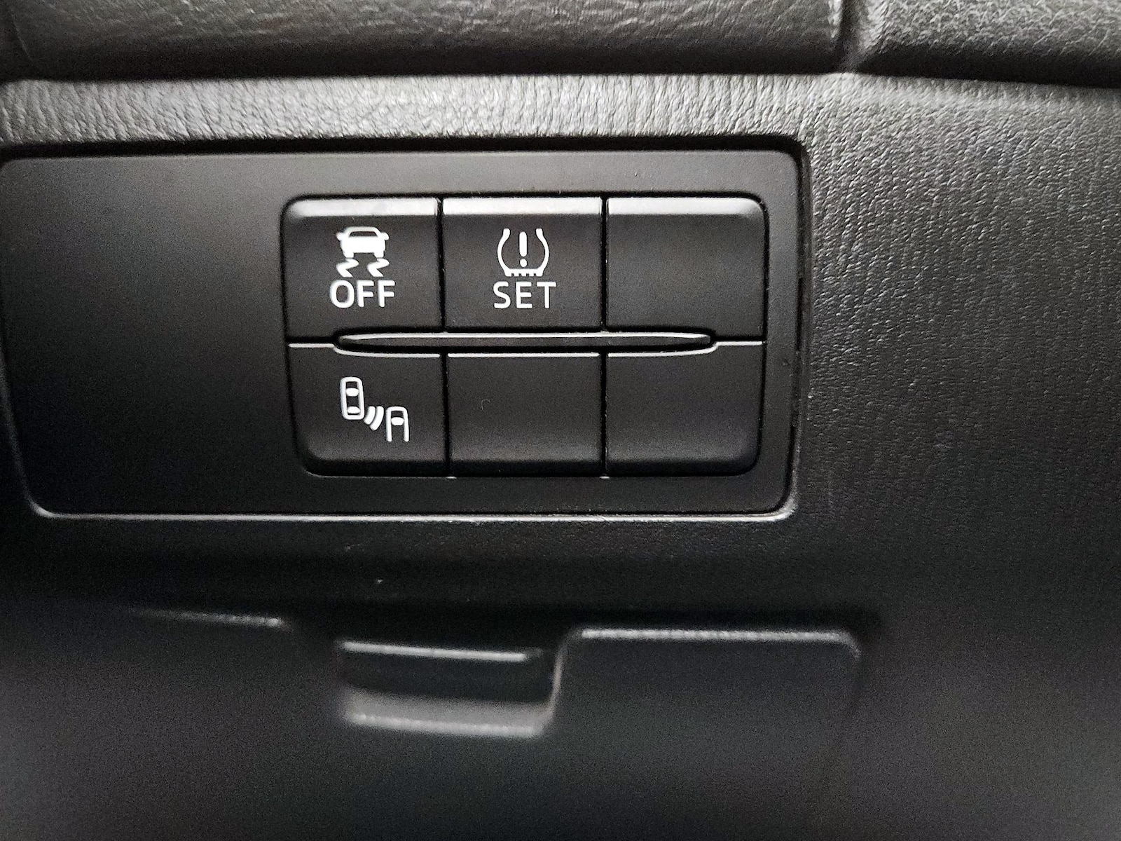 2016 Mazda MAZDA6 i Touring - Photo 14