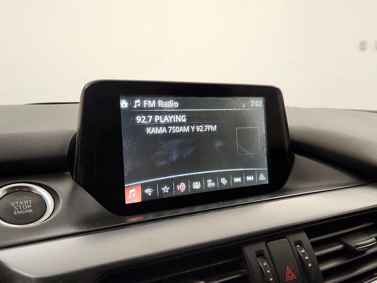 2016 Mazda MAZDA6 i Touring - Photo 16