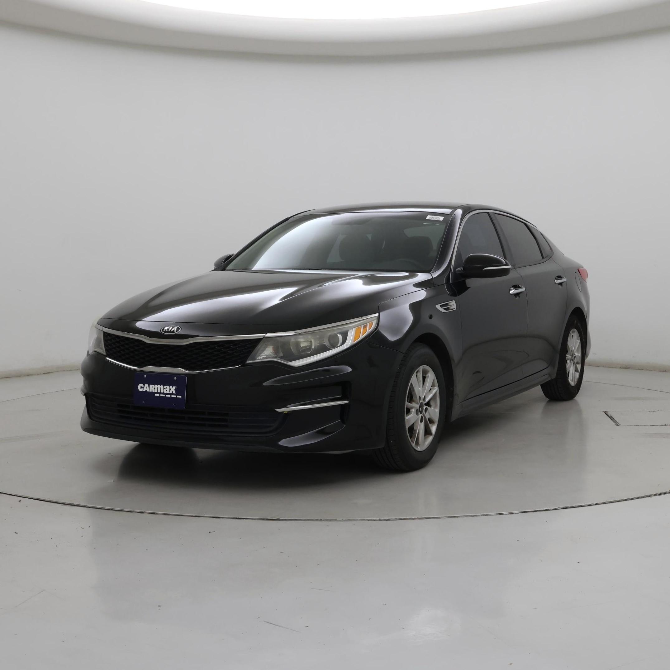 Thumbnail: 2017 Kia Optima - 4