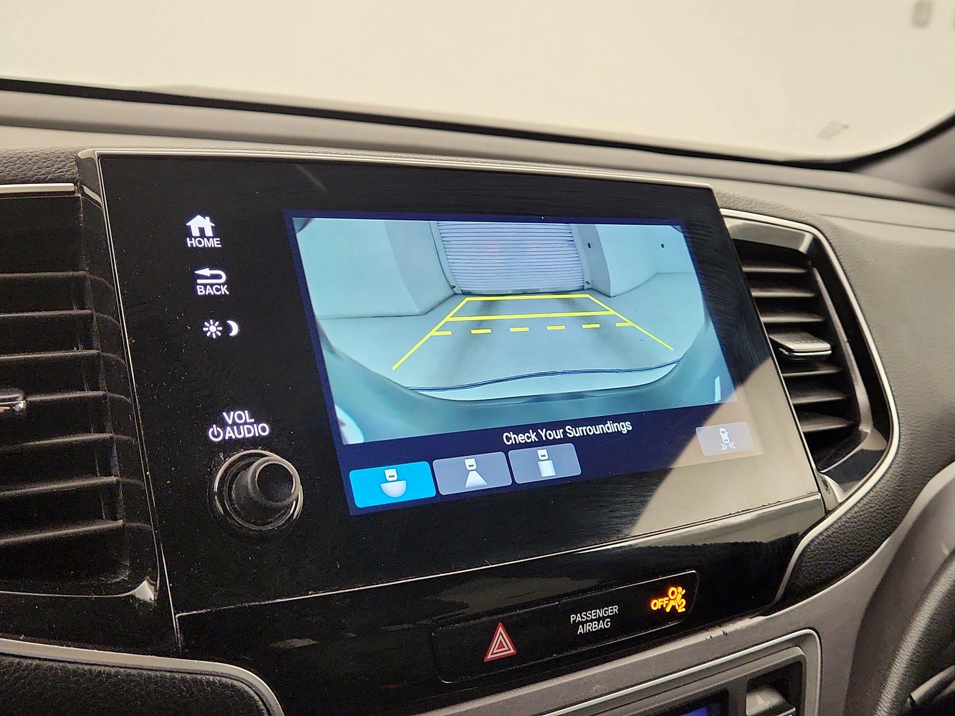 Thumbnail: 2019 Honda Passport - 14