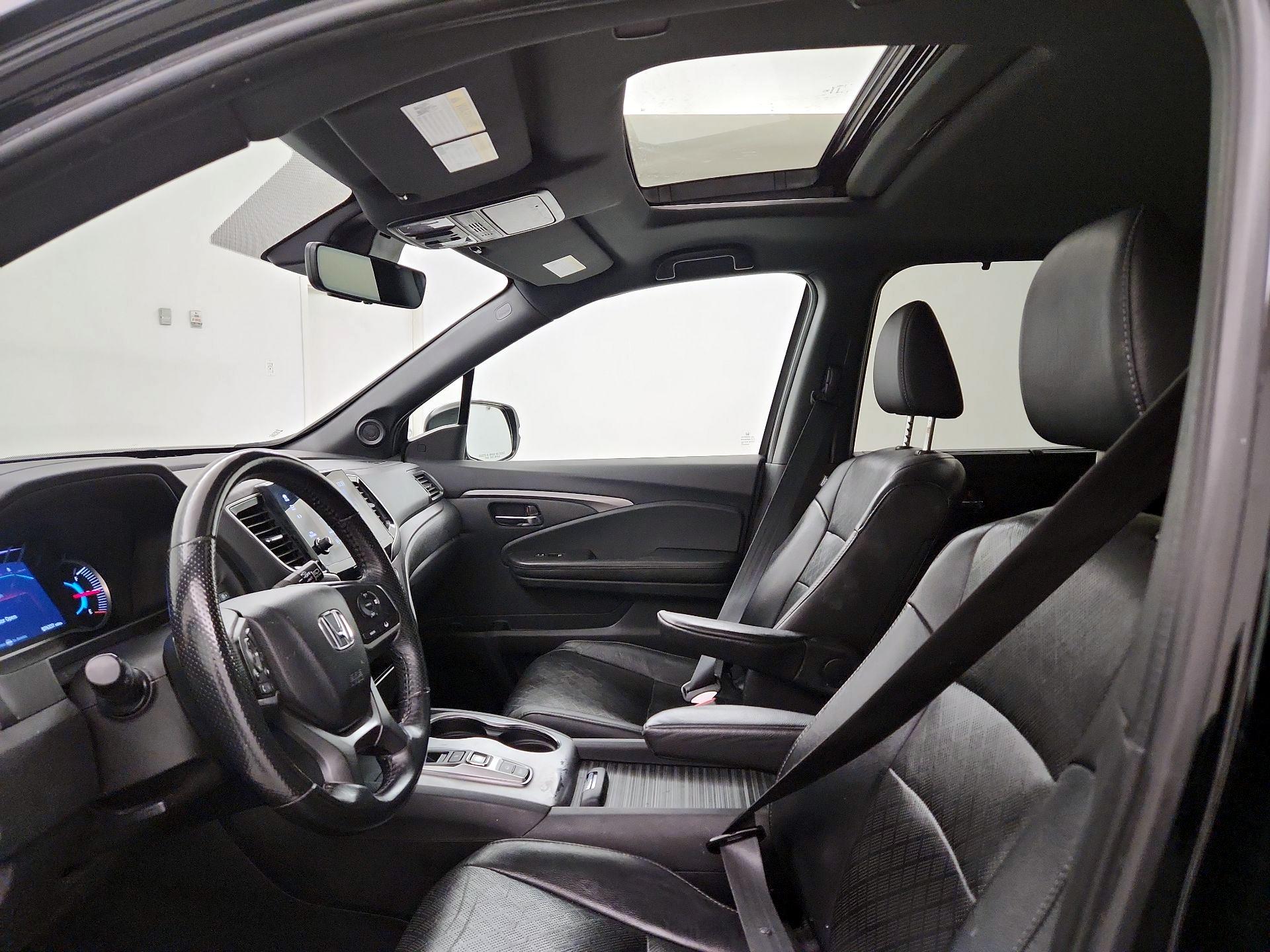 Thumbnail: 2019 Honda Passport - 19
