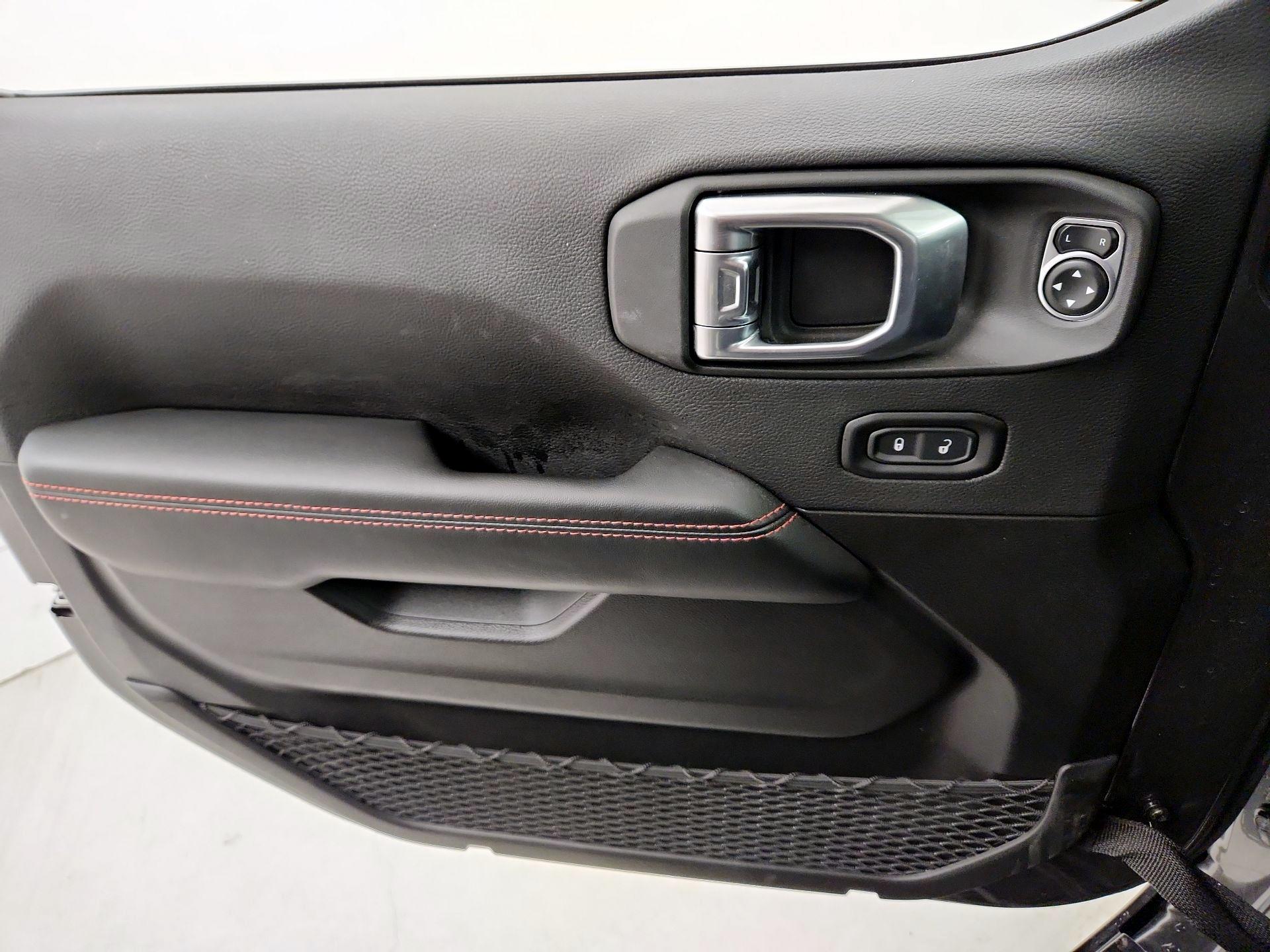 Thumbnail: 2025 Jeep Wrangler - 12