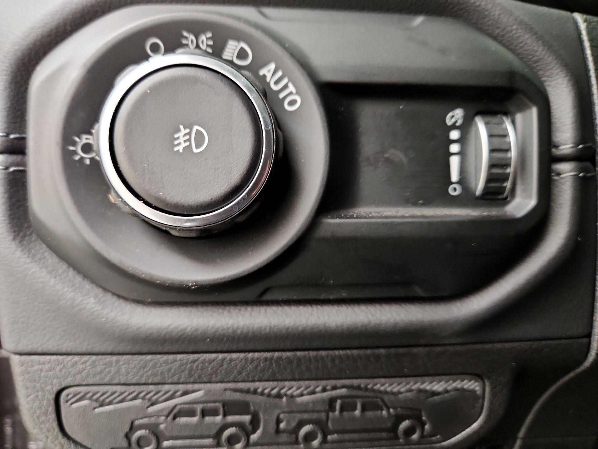 Thumbnail: 2025 Jeep Wrangler - 13
