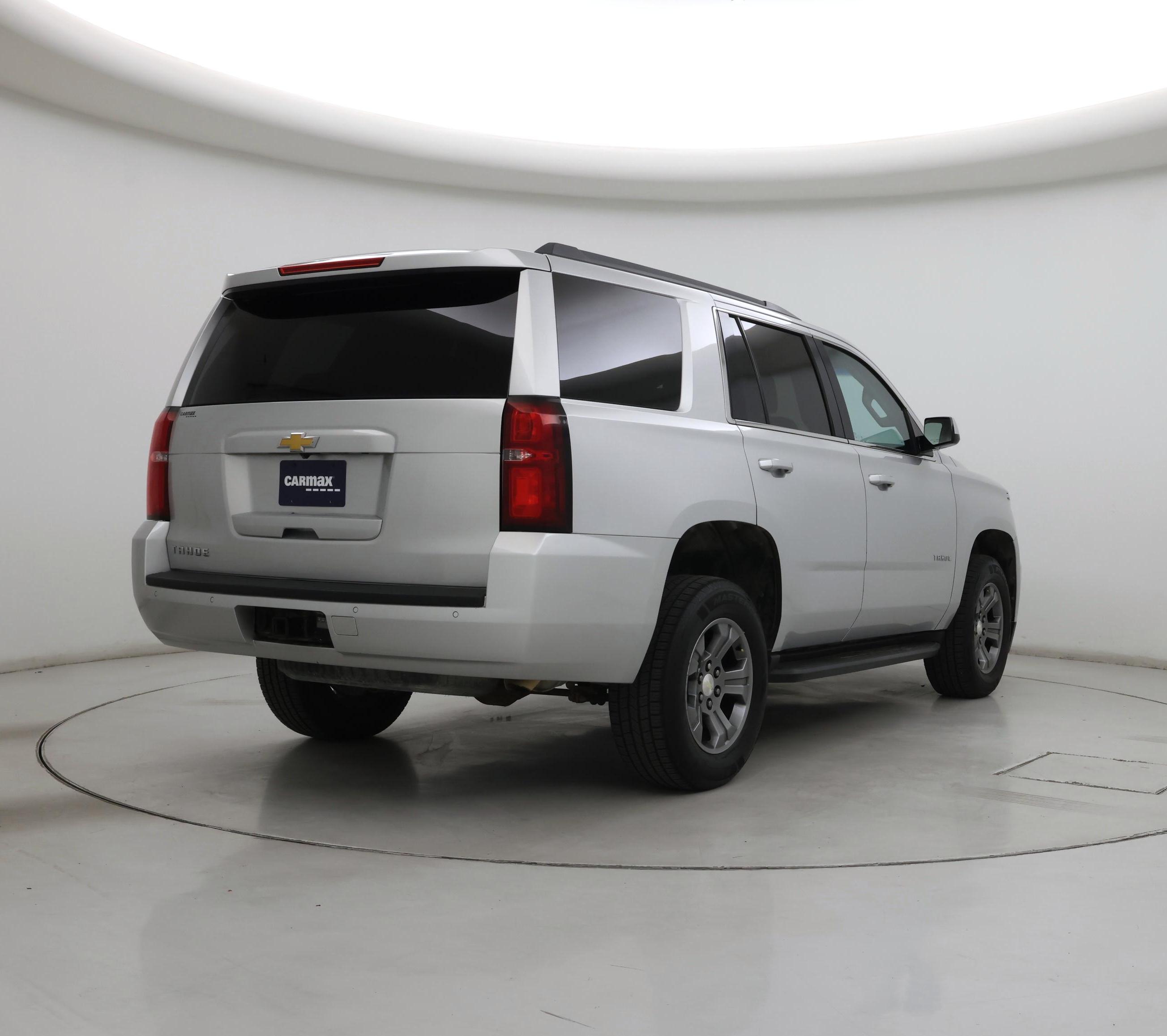Thumbnail: 2018 Chevrolet Tahoe - 8