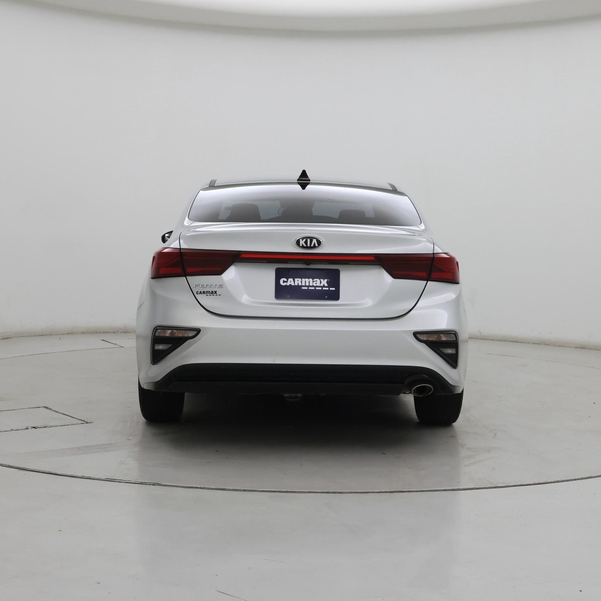 Thumbnail: 2020 Kia Forte - 6