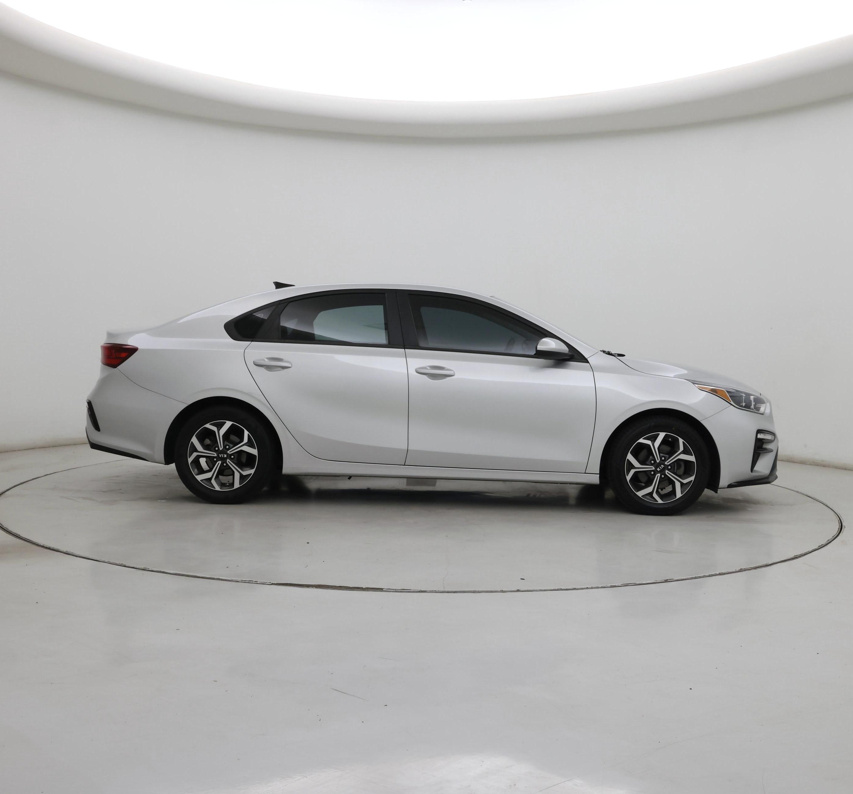 Thumbnail: 2020 Kia Forte - 7