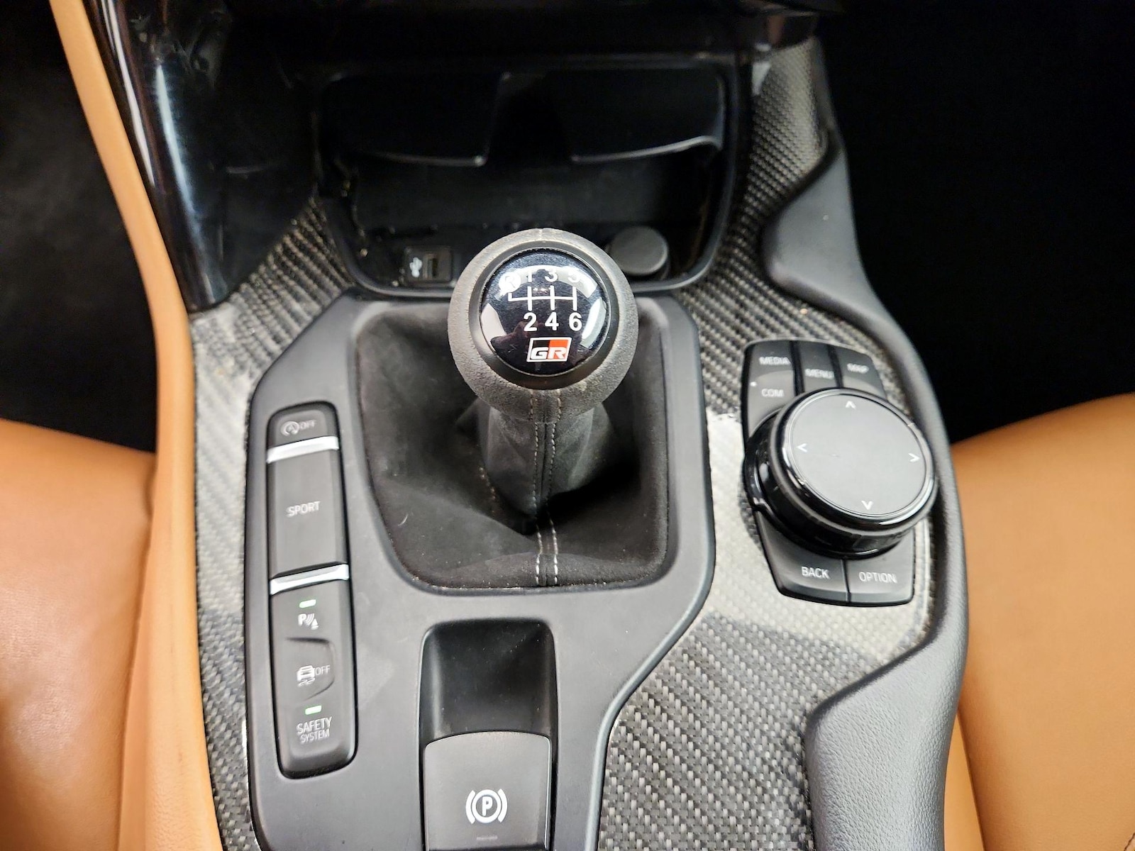 Photo 18