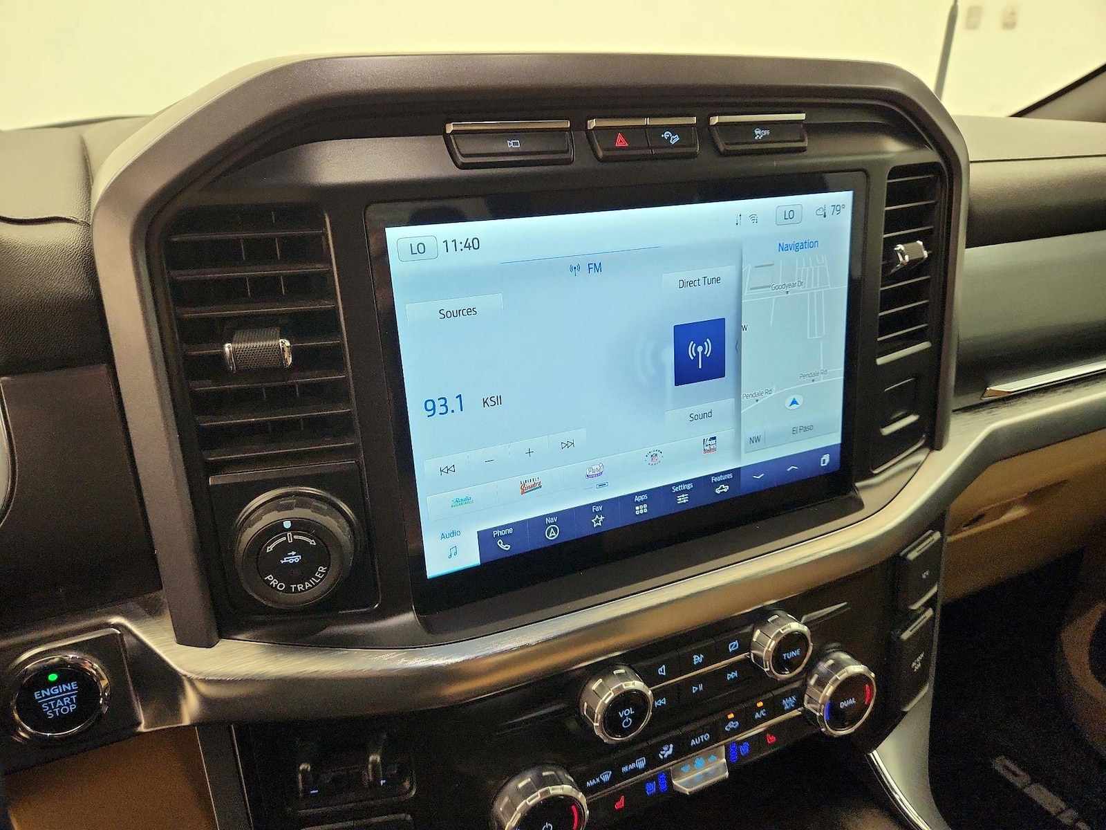 2023 Ford F-150 Lariat - Photo 17