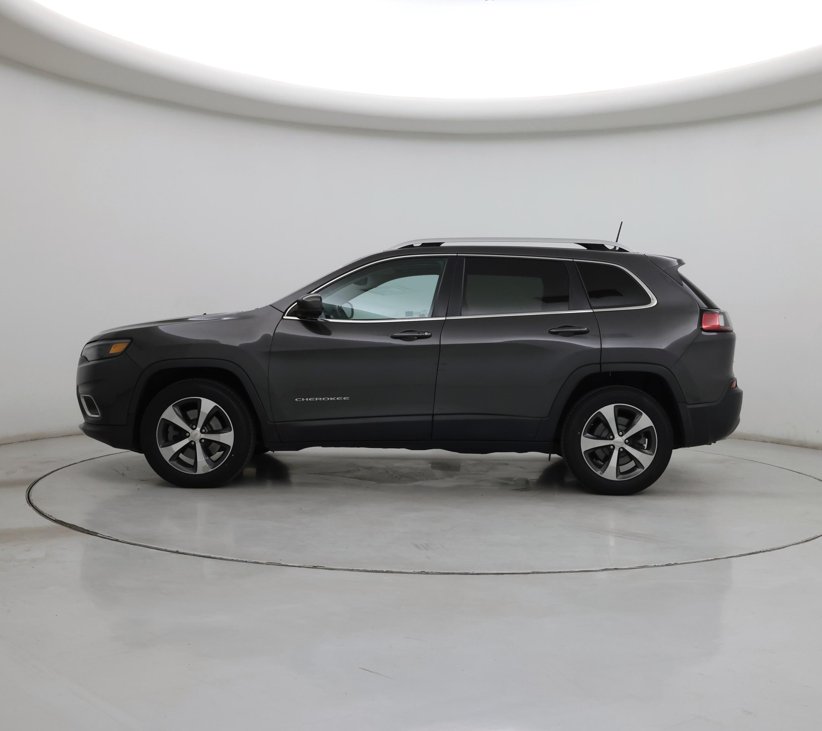 Thumbnail: 2019 Jeep Cherokee - 3